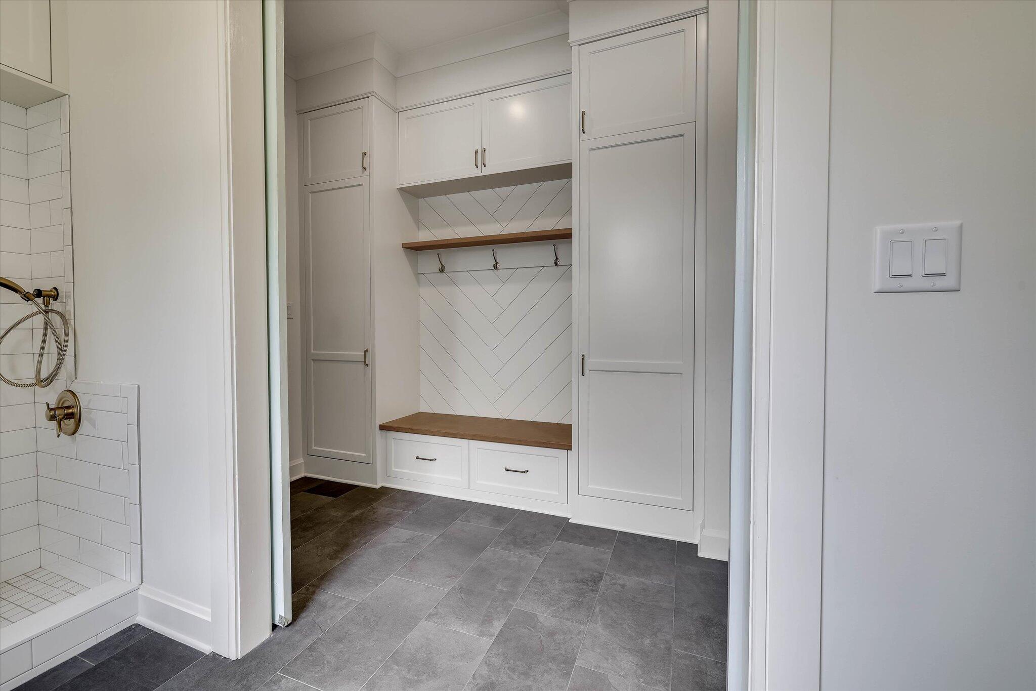 704 River Island Court