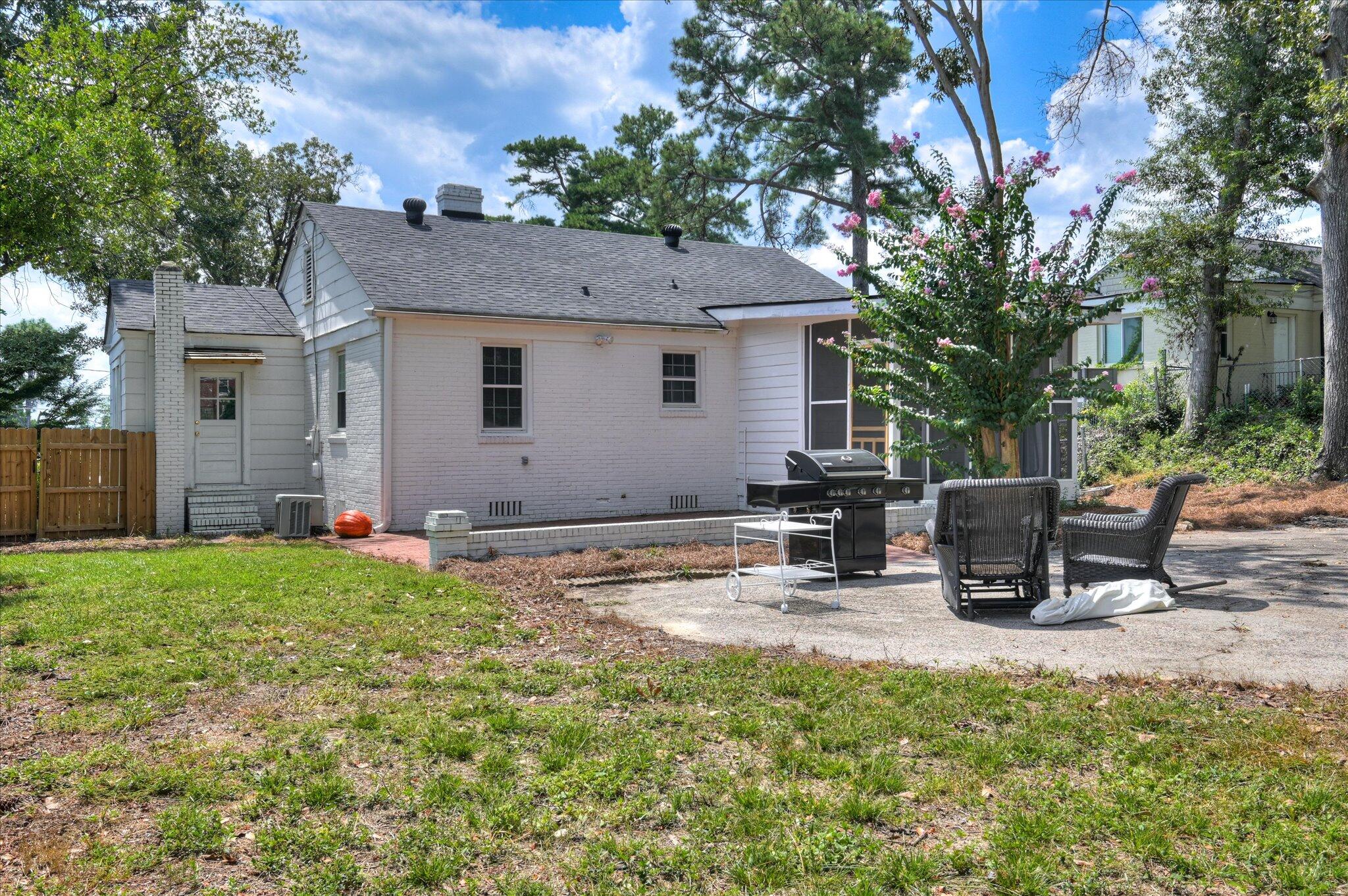 2213 Breckenbridge Avenue