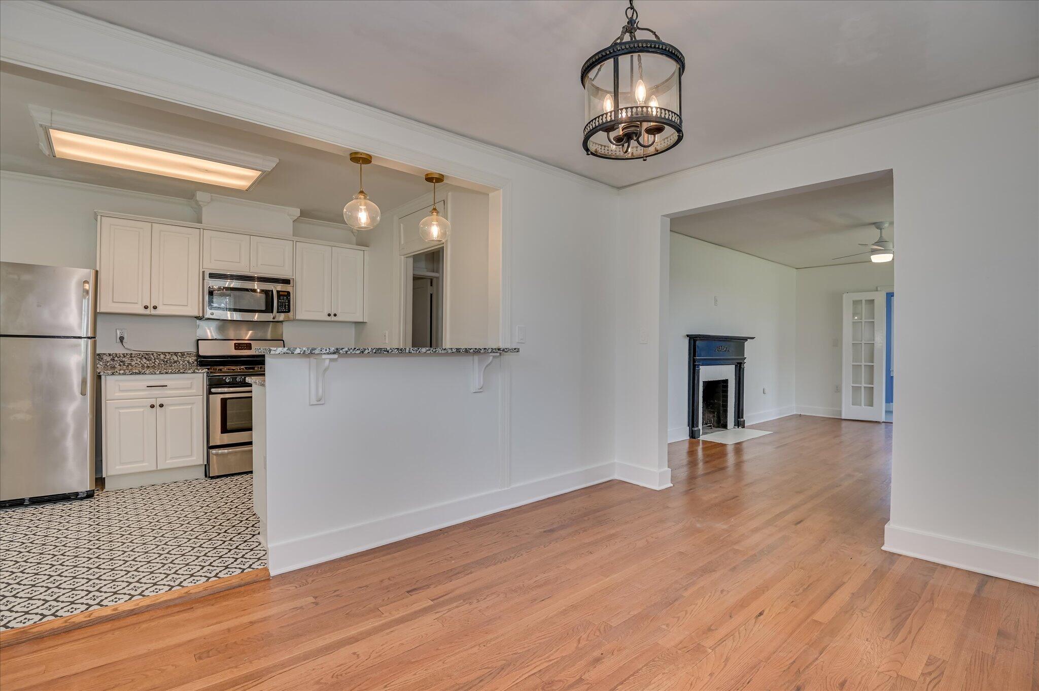 2213 Breckenbridge Avenue