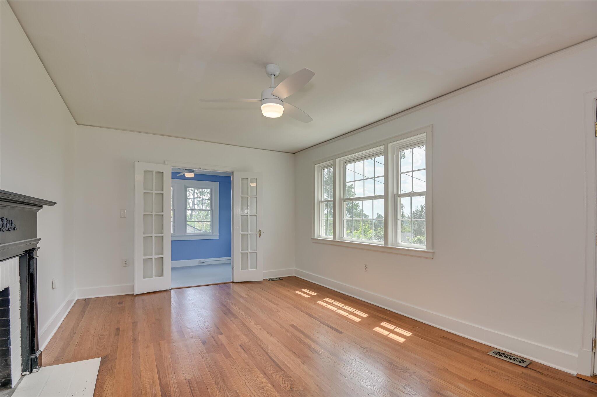 2213 Breckenbridge Avenue