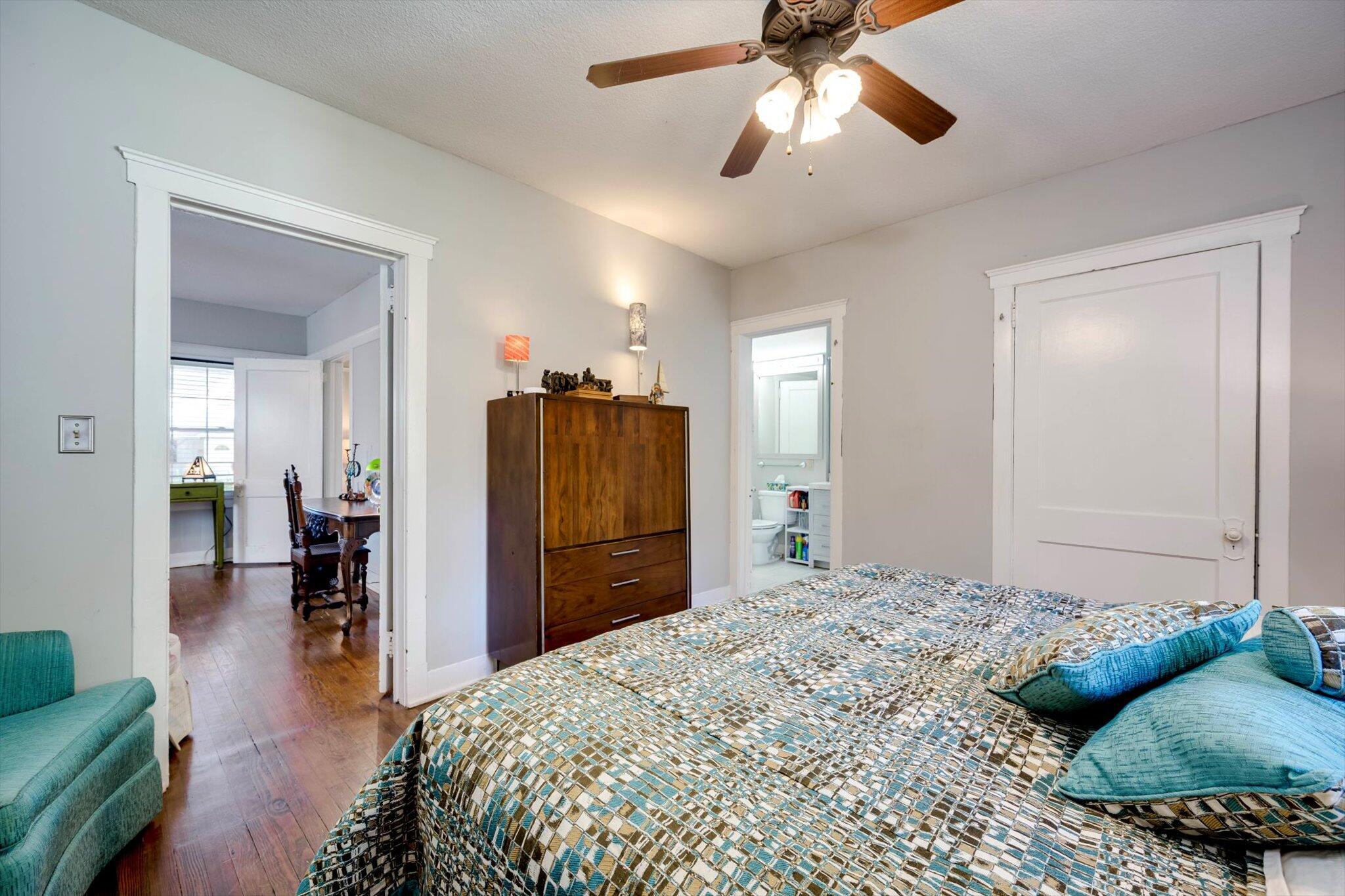 2607 Mckibben Street