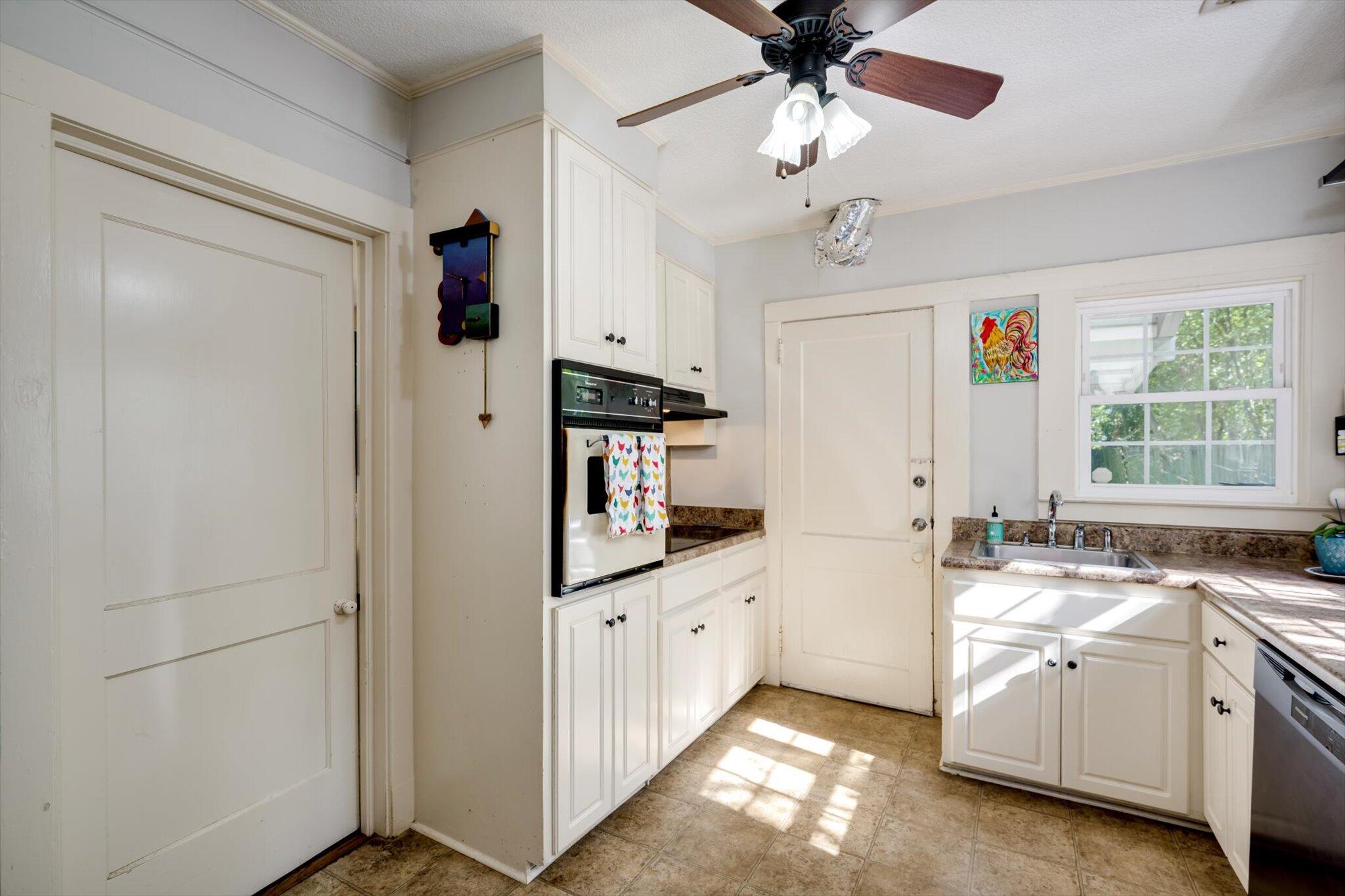 2607 Mckibben Street