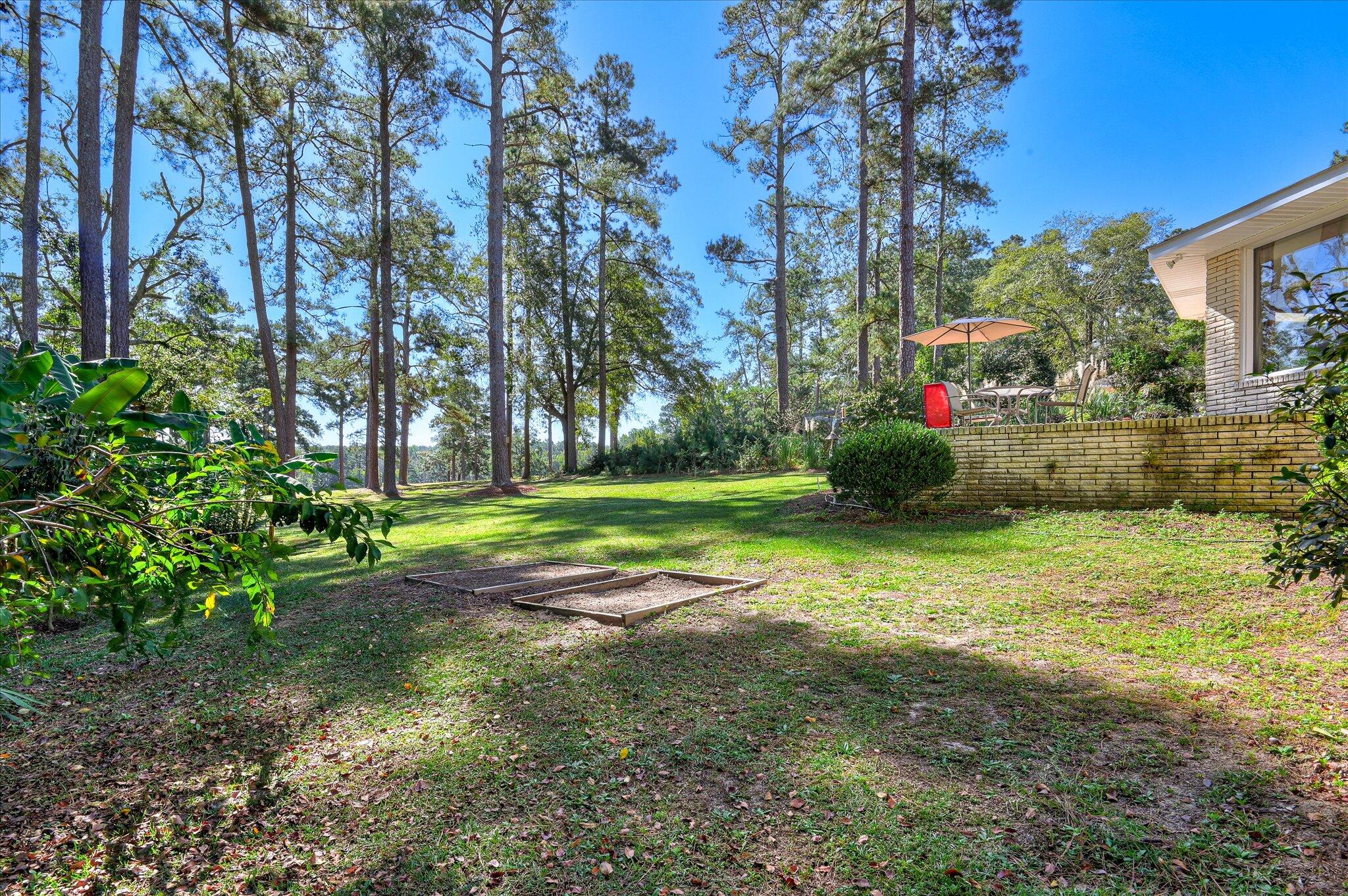 4036 S Goshen Lake Drive