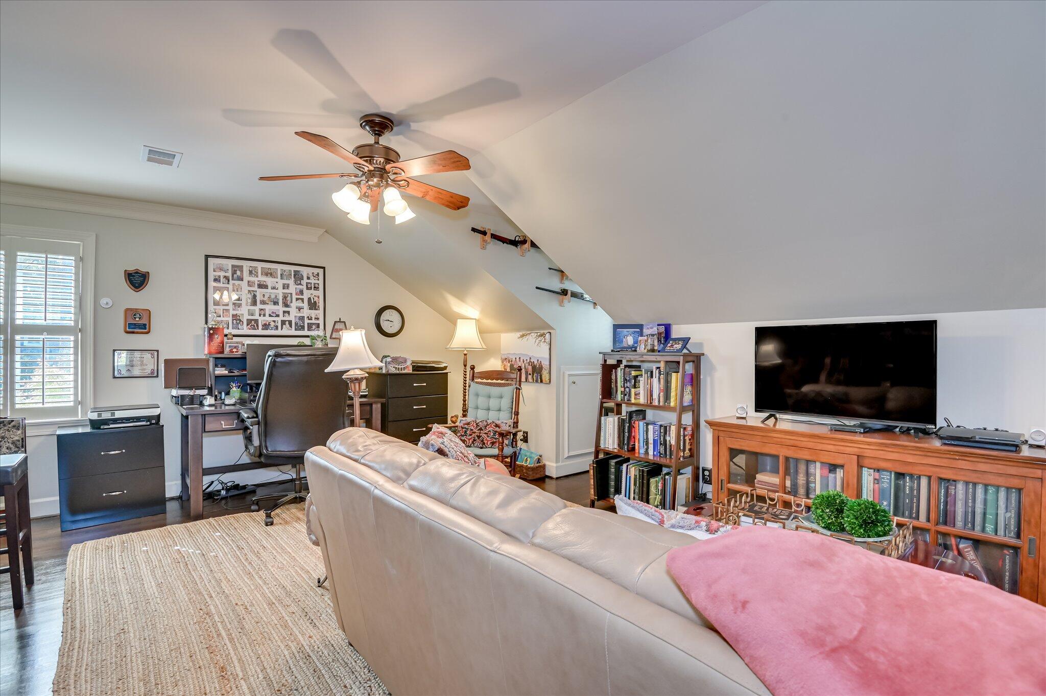 6 Tall Pine Circle, Augusta