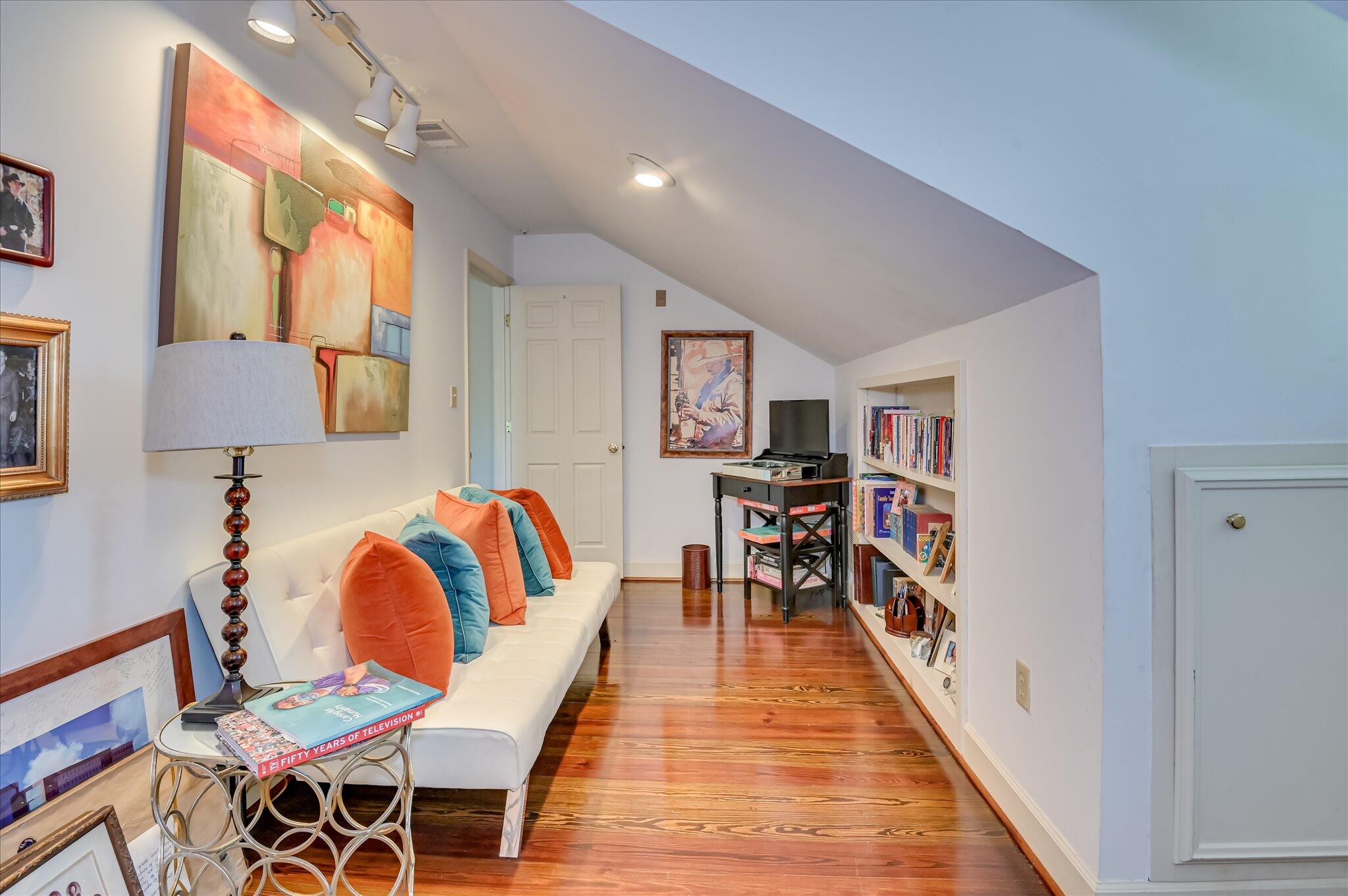 6 Tall Pine Circle, Augusta