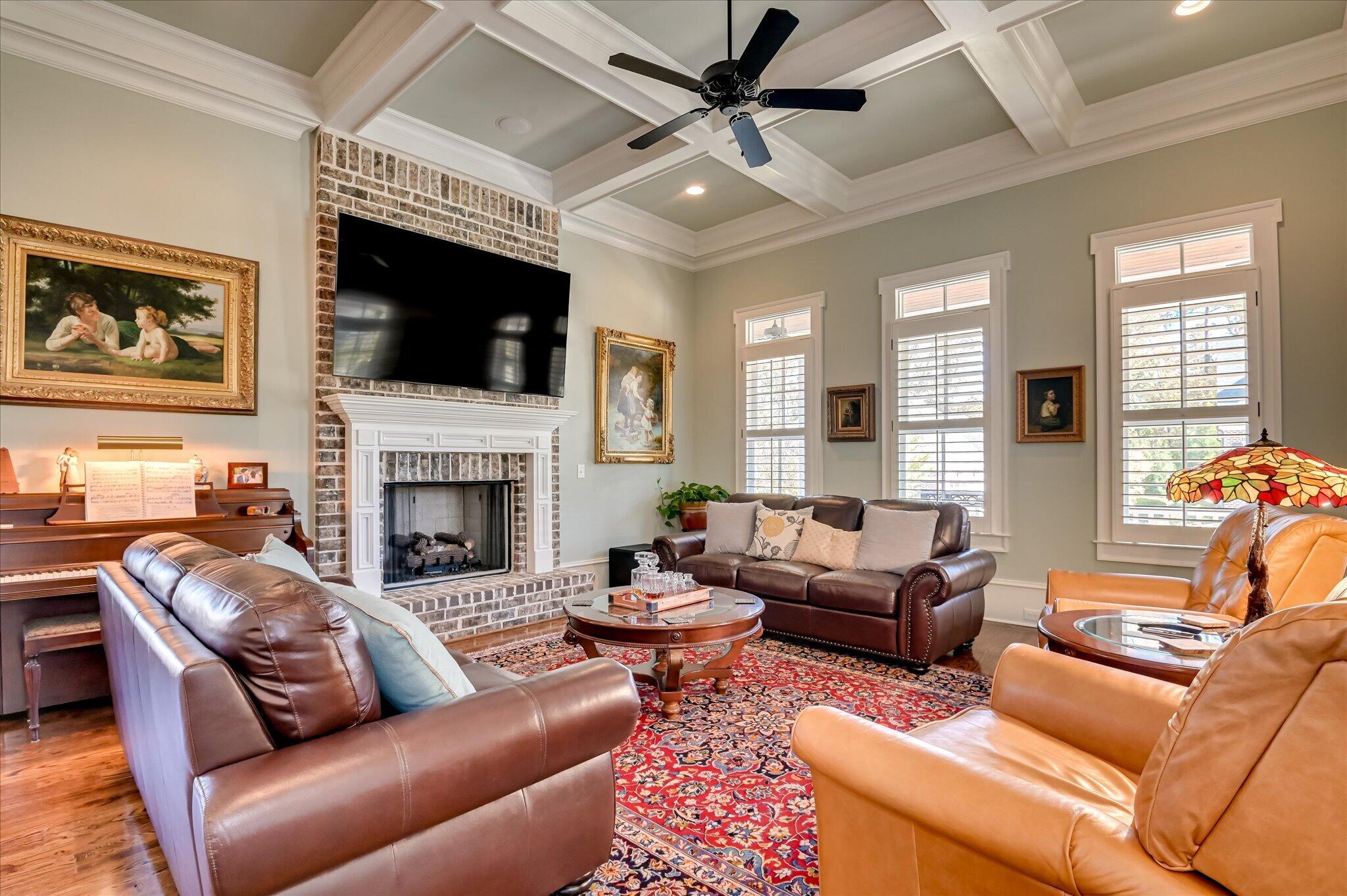 2835 Towering Oak Drive