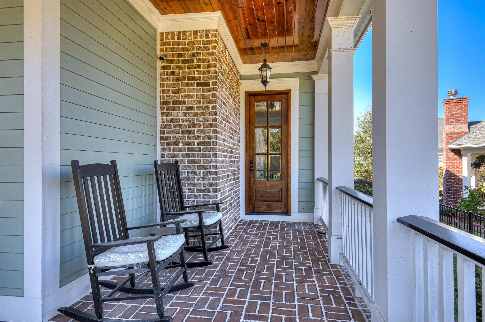 2835 Towering Oak Drive