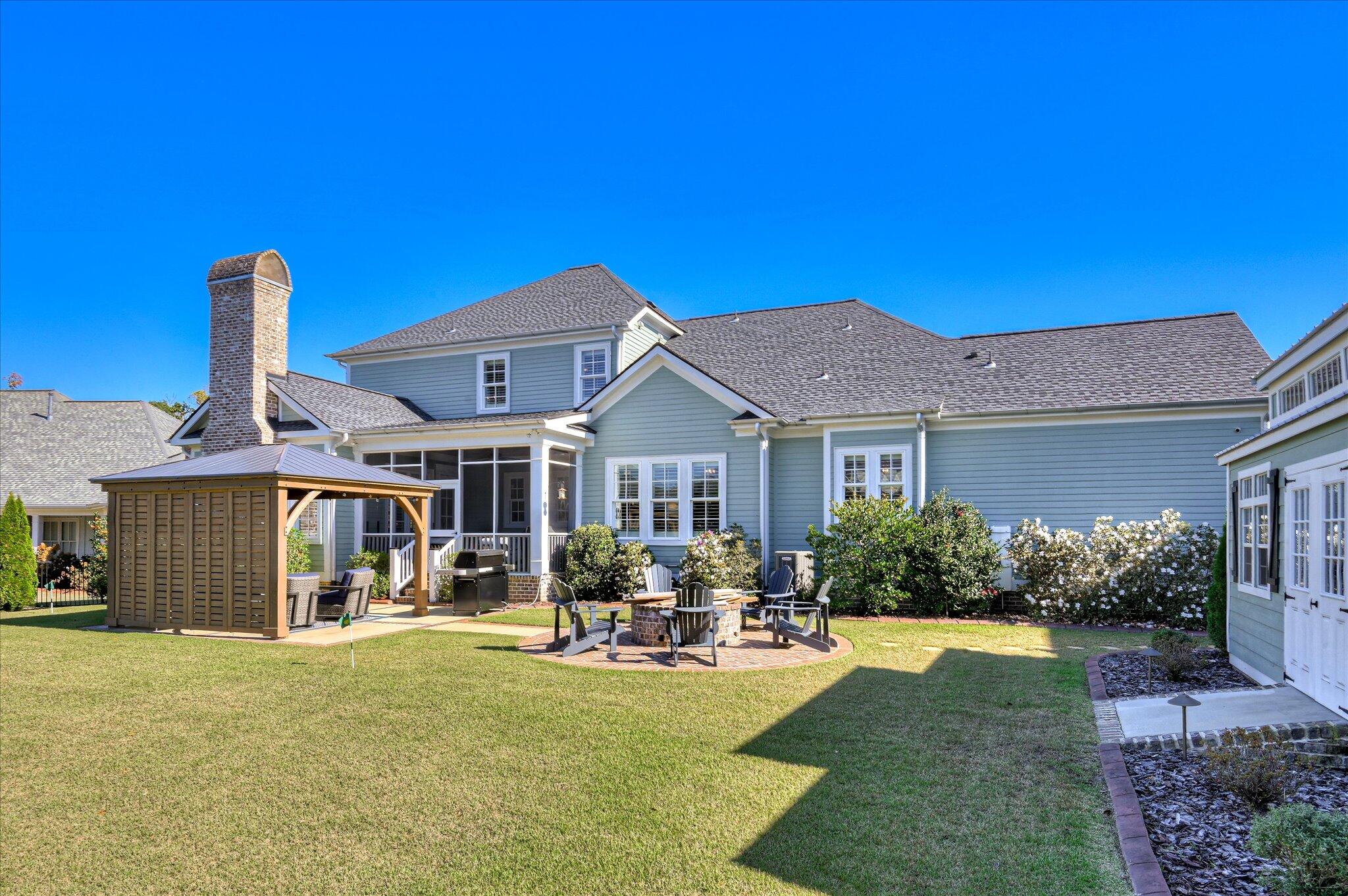 2835 Towering Oak Drive