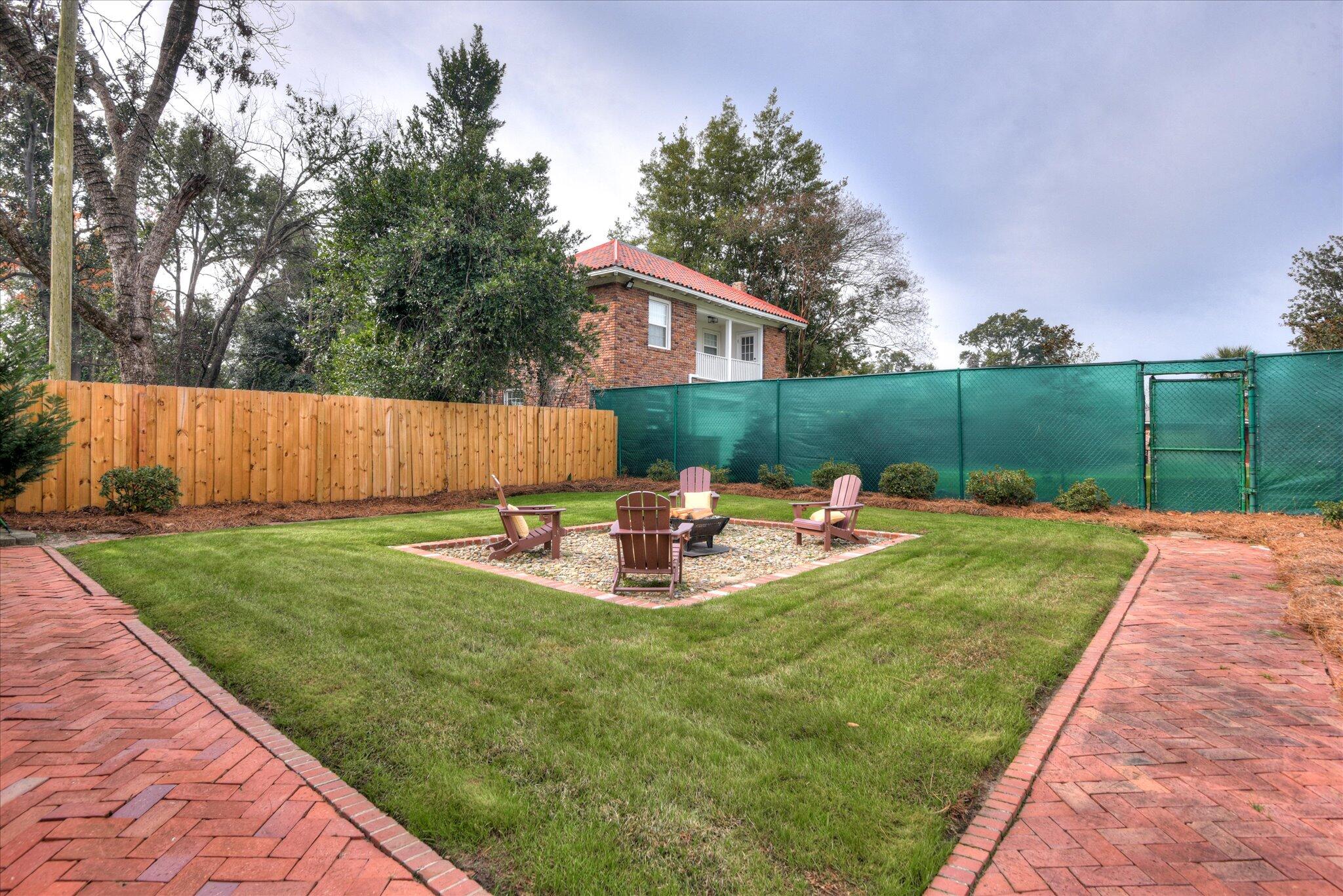 1015 Monte Sano Avenue