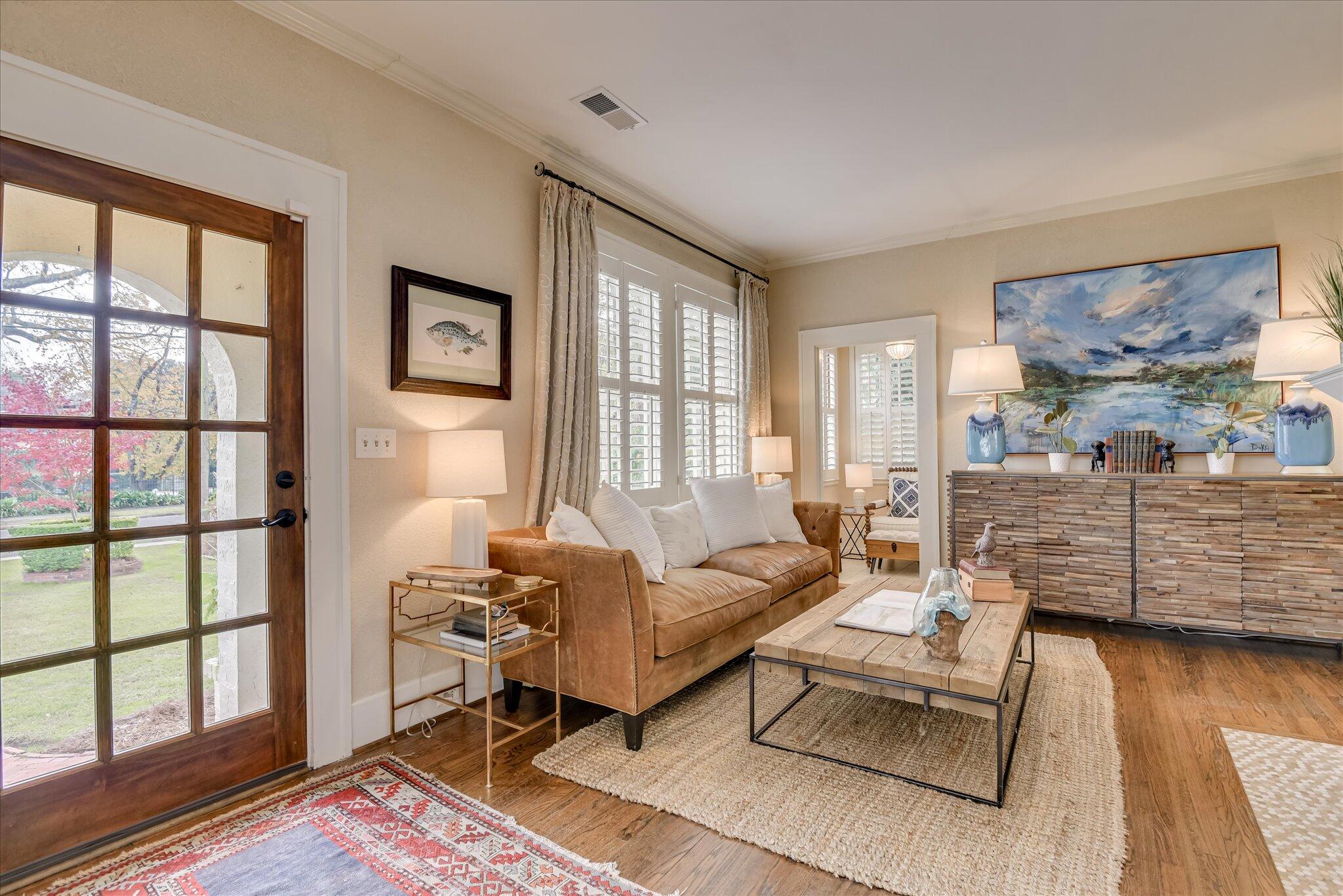 1015 Monte Sano Avenue