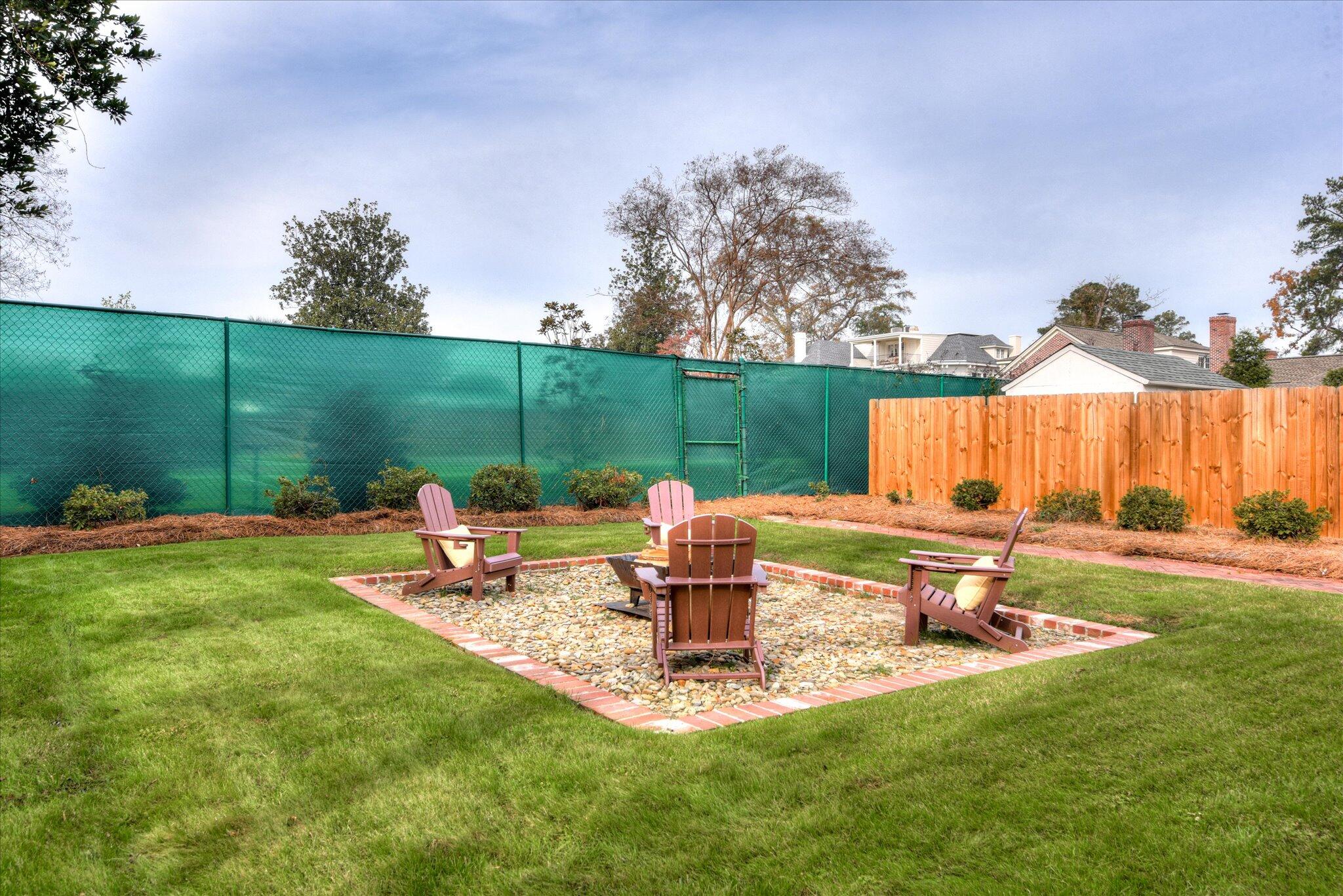 1015 Monte Sano Avenue