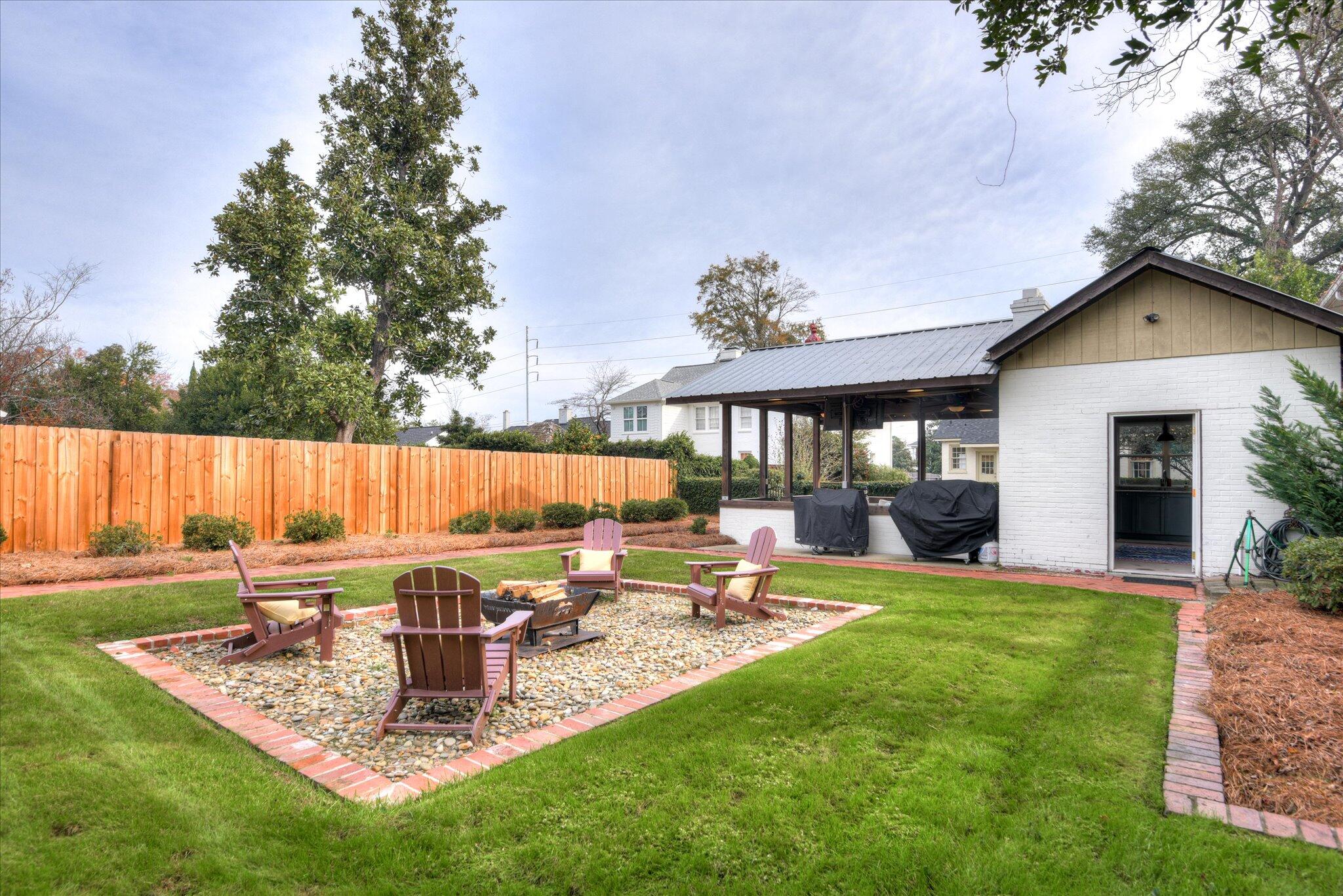 1015 Monte Sano Avenue