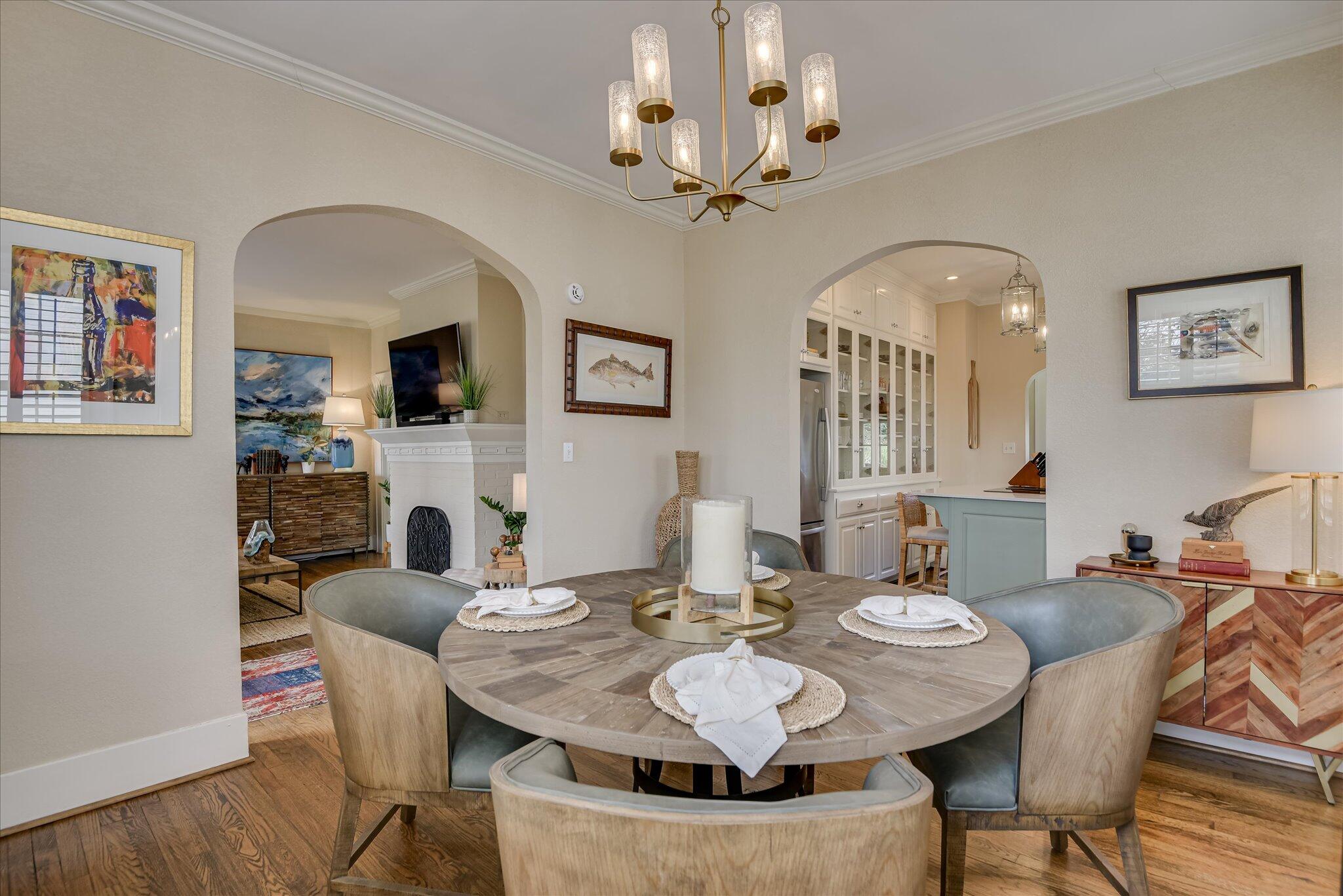 1015 Monte Sano Avenue