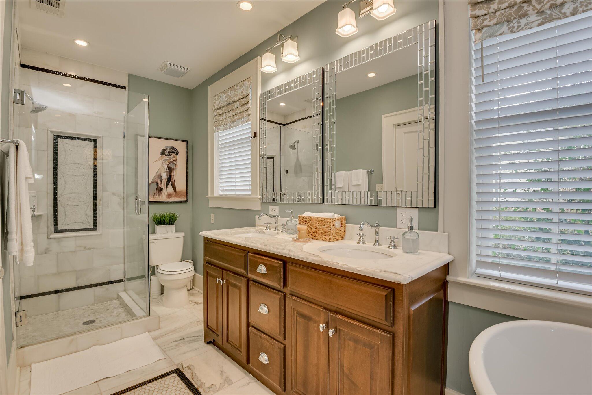 1015 Monte Sano Avenue