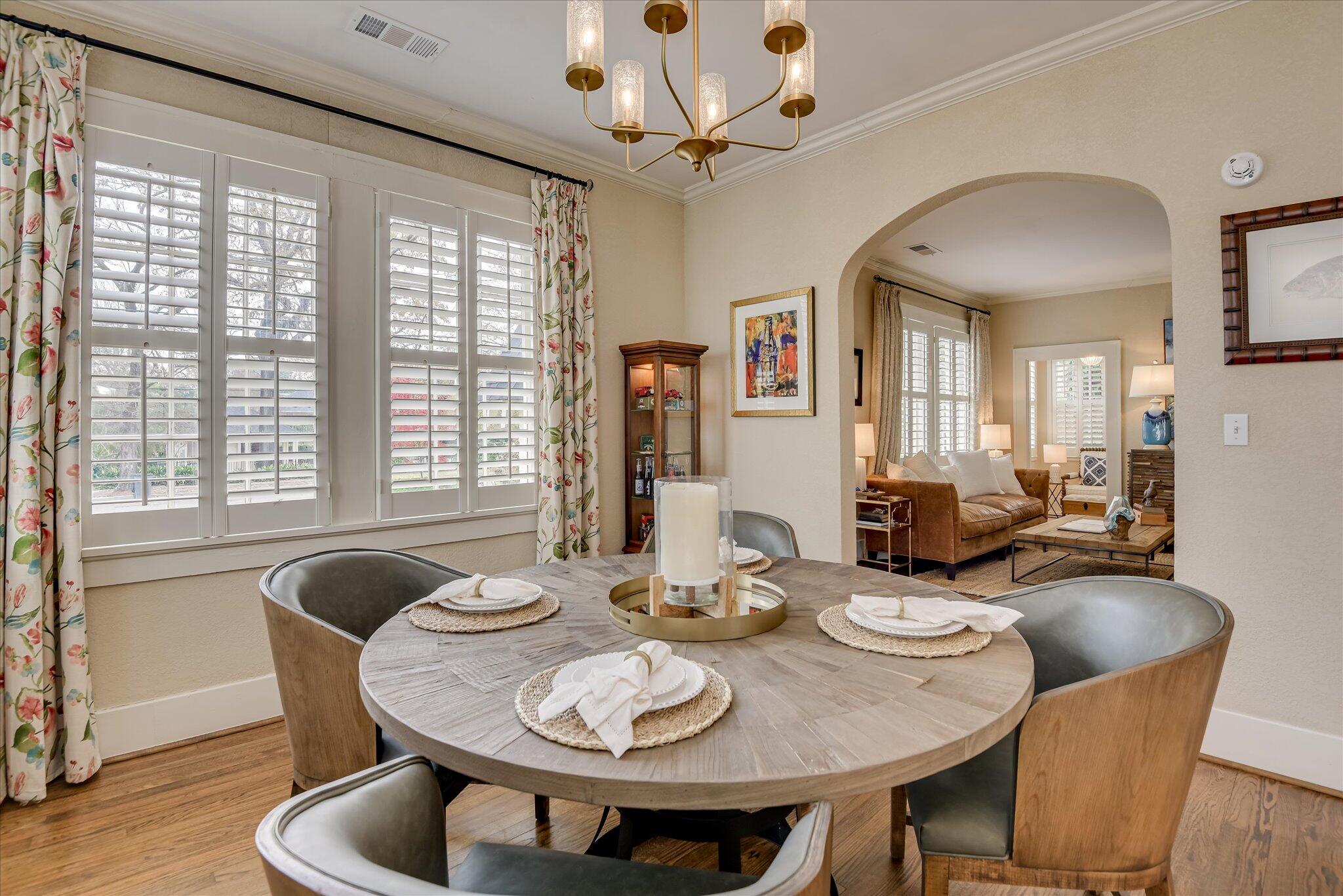 1015 Monte Sano Avenue