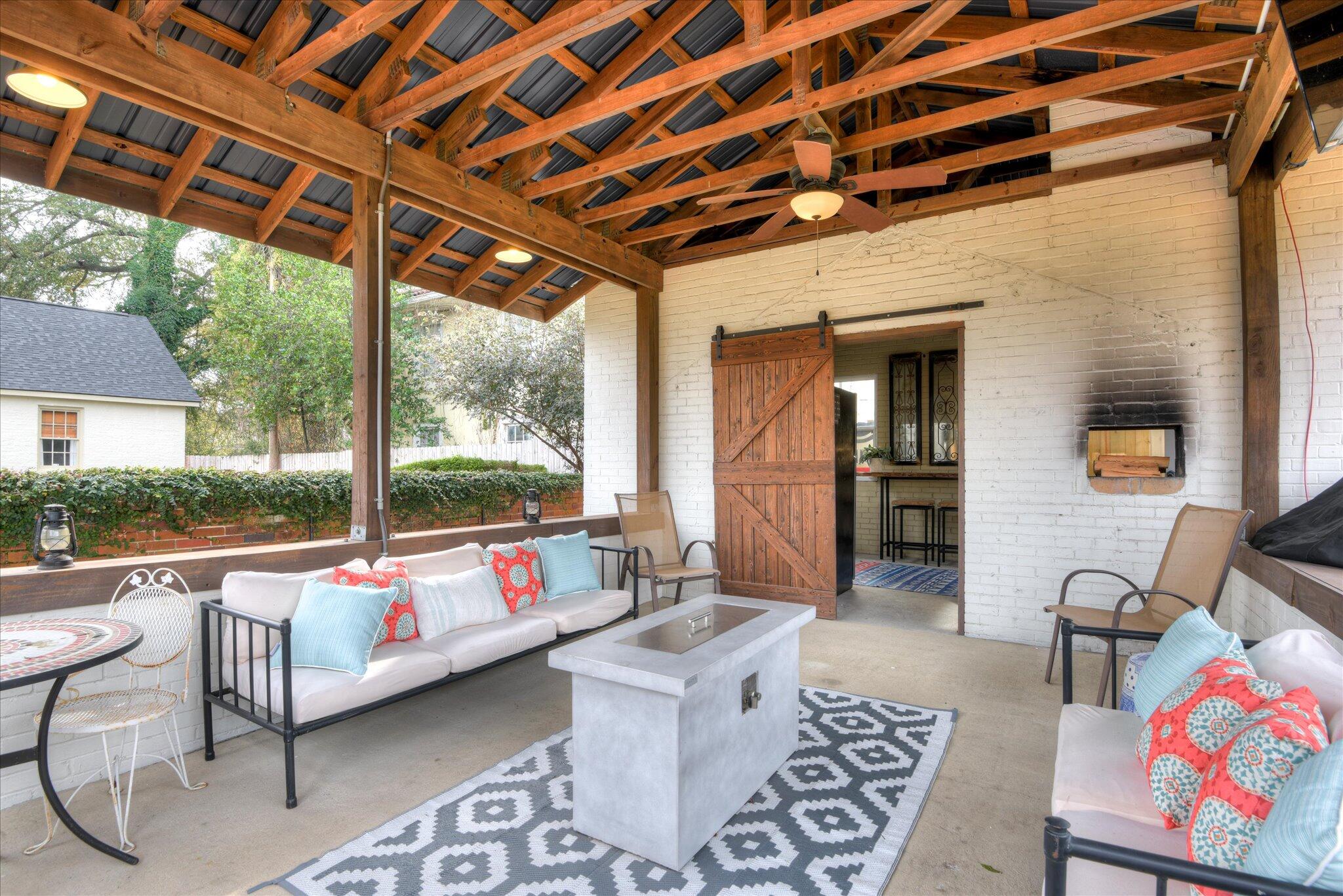 1015 Monte Sano Avenue