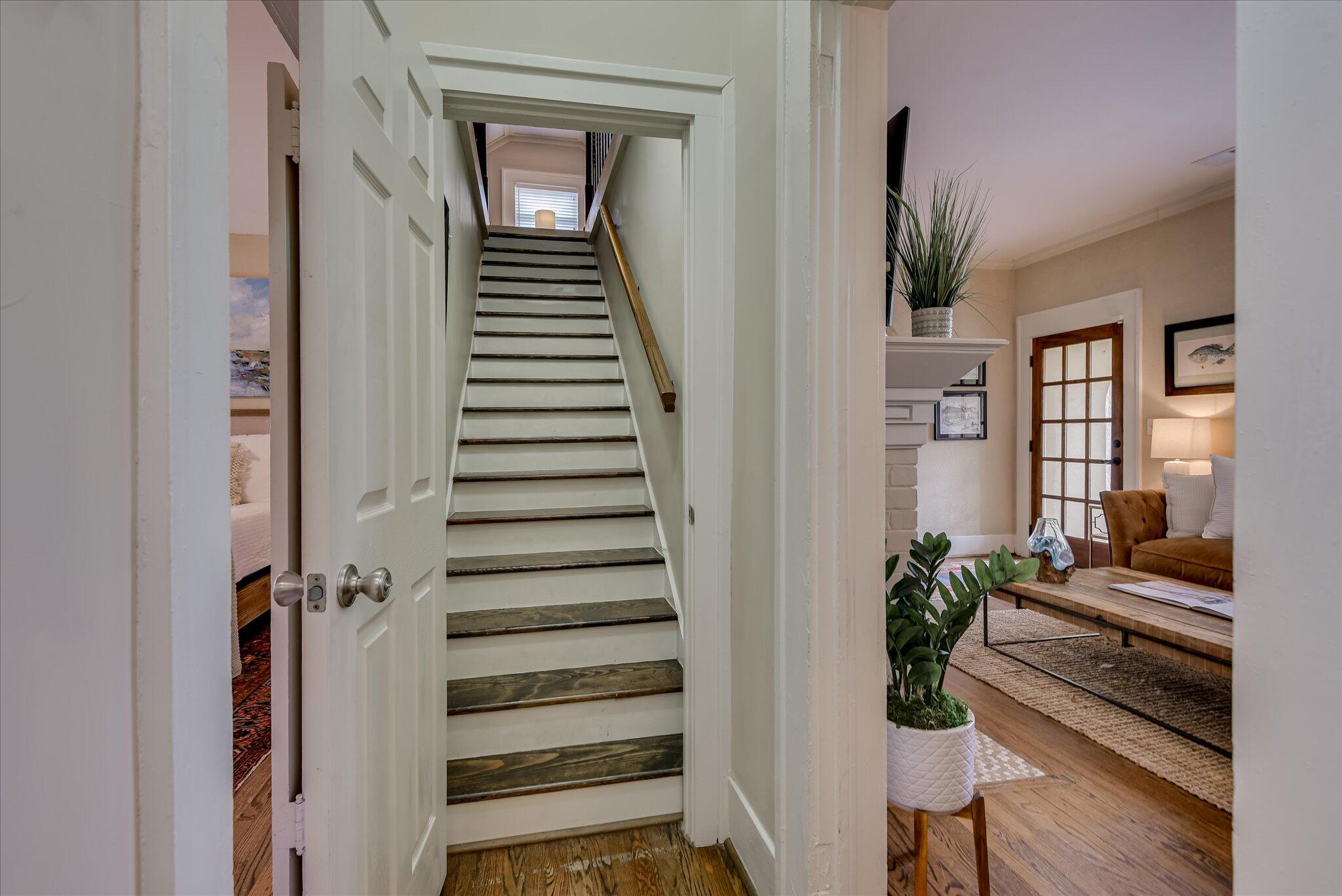 1015 Monte Sano Avenue