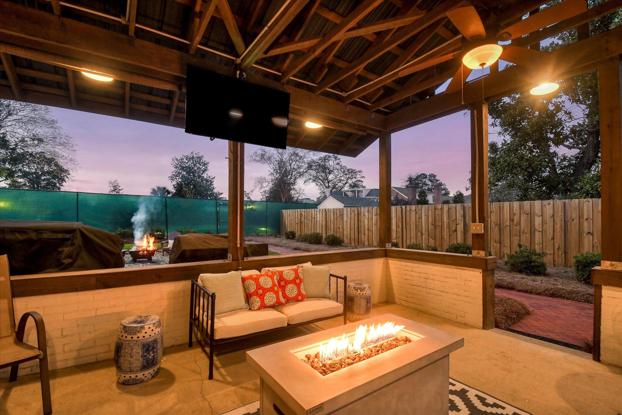 1015 Monte Sano Avenue