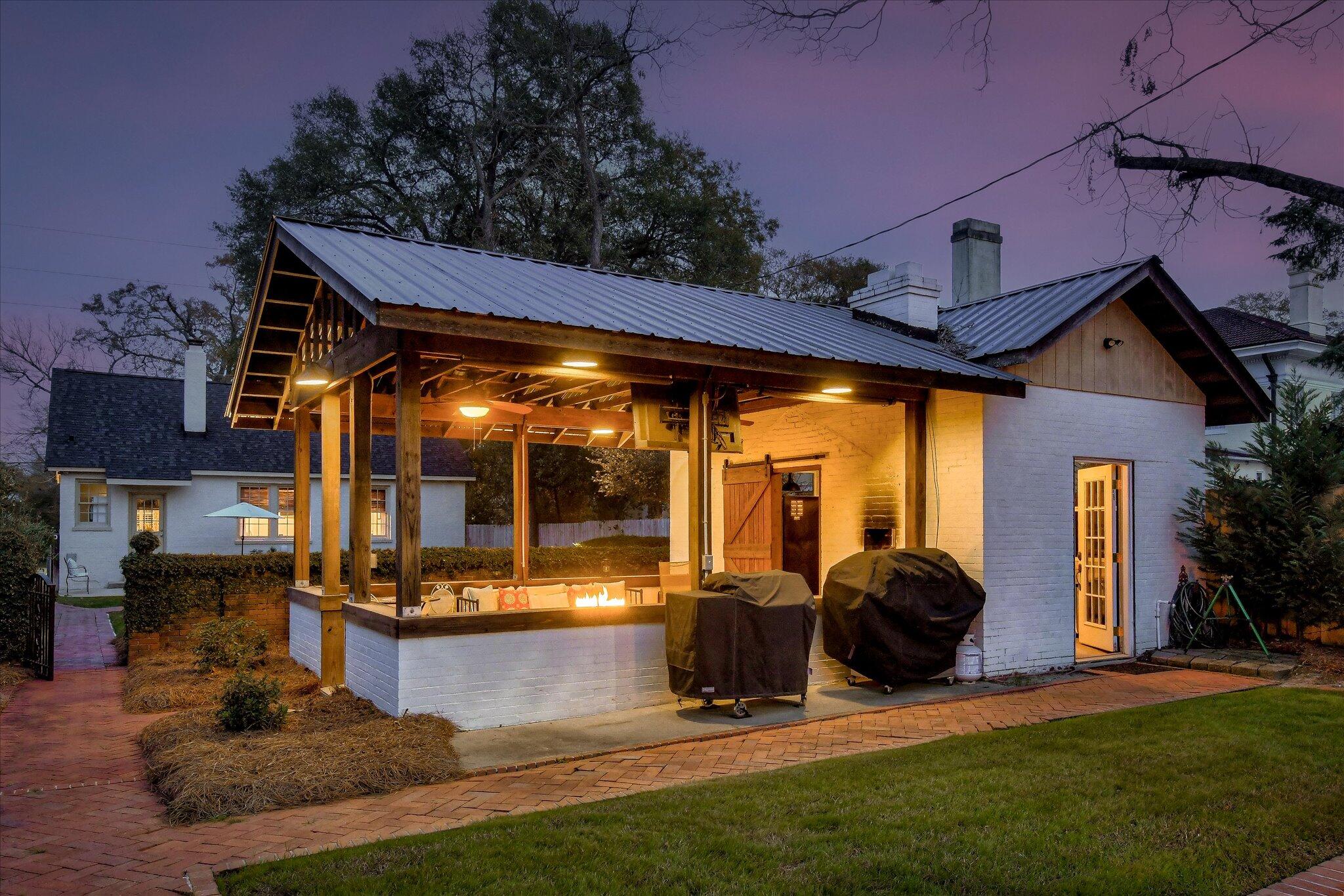 1015 Monte Sano Avenue