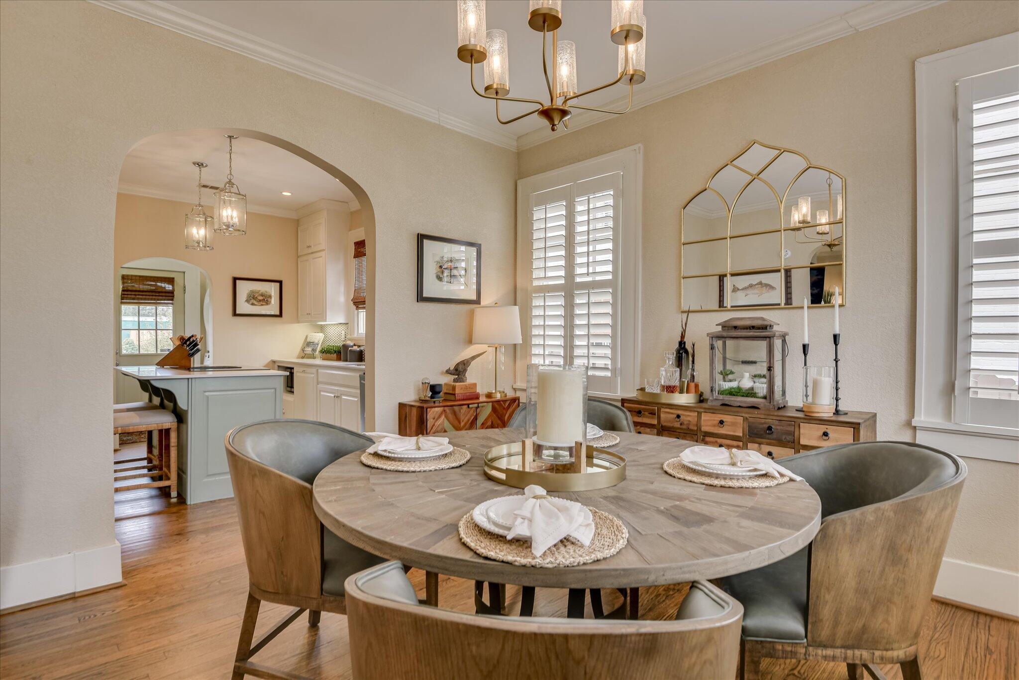 1015 Monte Sano Avenue