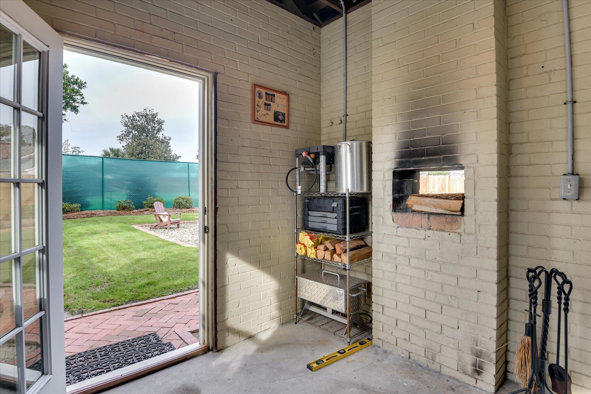 1015 Monte Sano Avenue