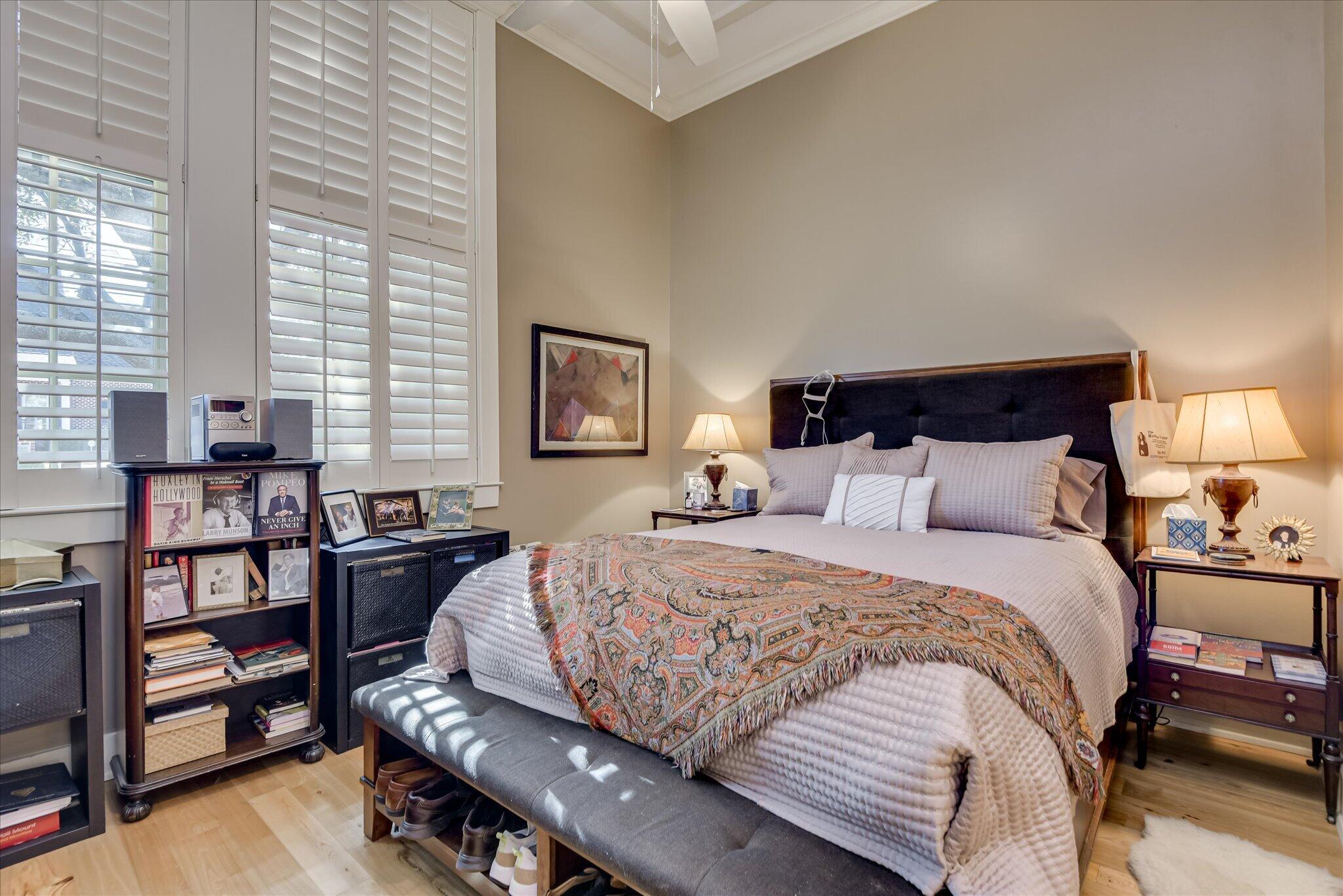 2349 Williams Street 101 101