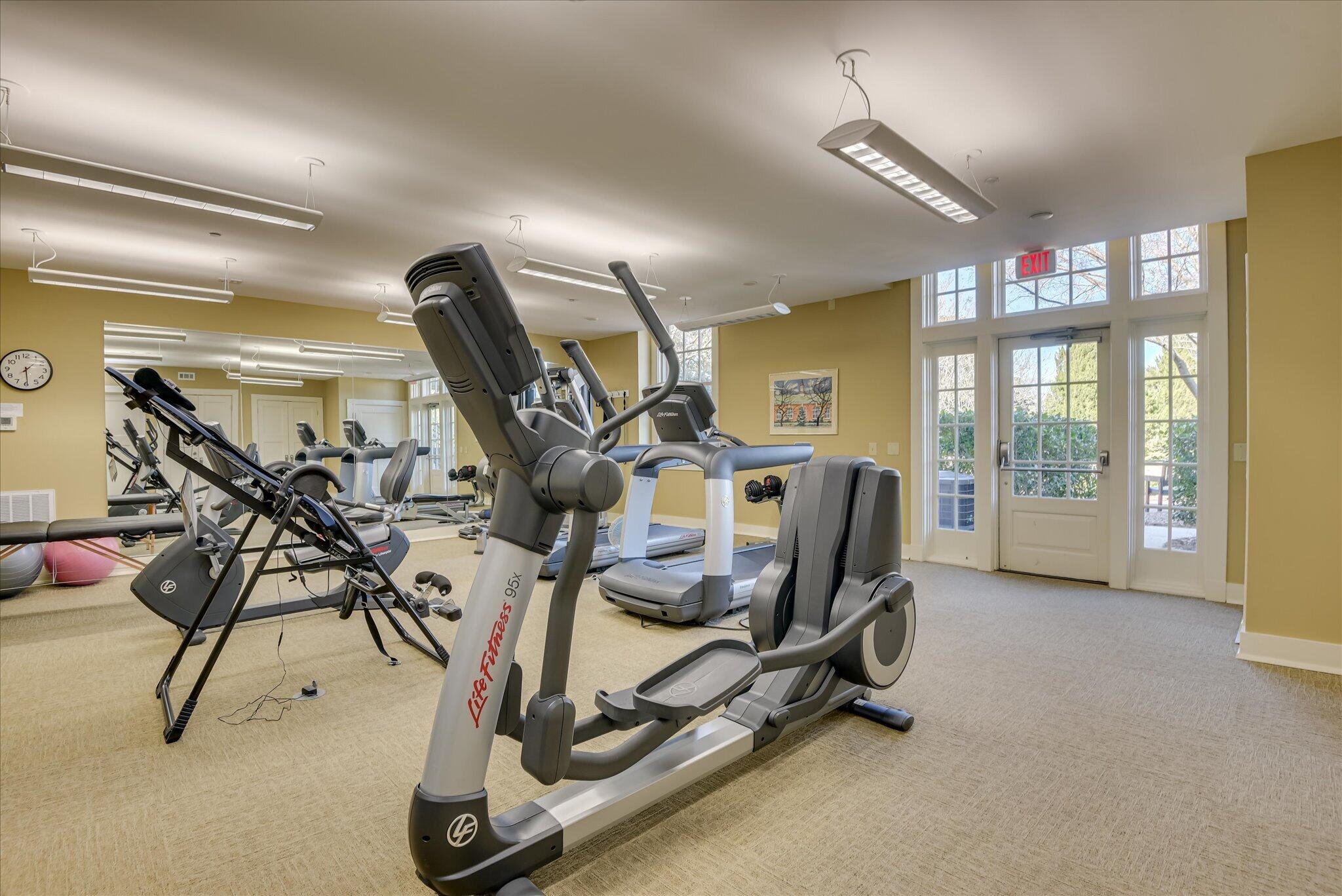 2349 Williams Street 101 101