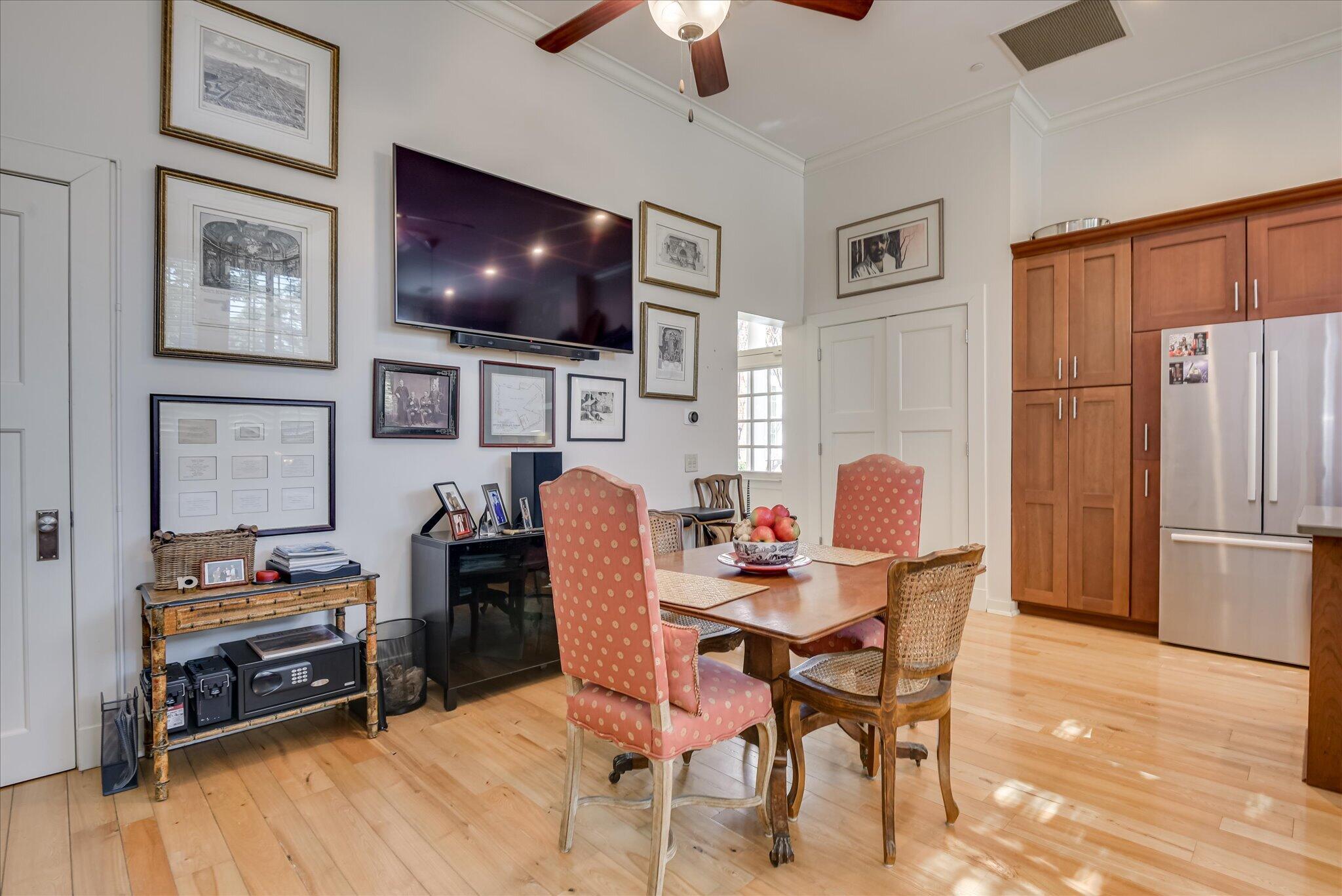 2349 Williams Street 101 101