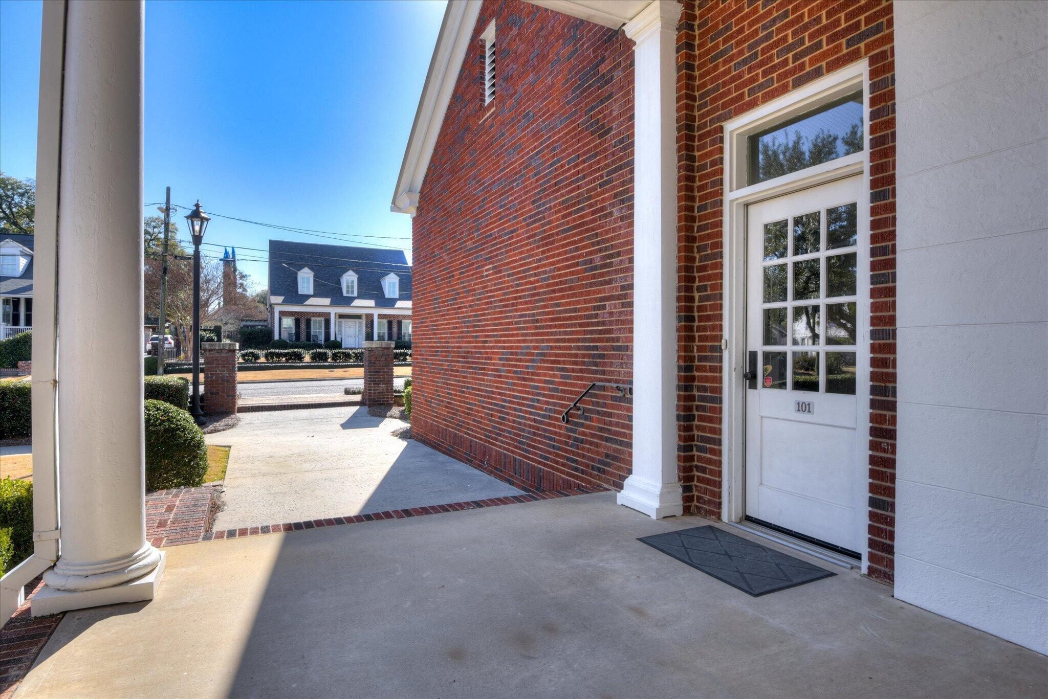 2349 Williams Street 101 101