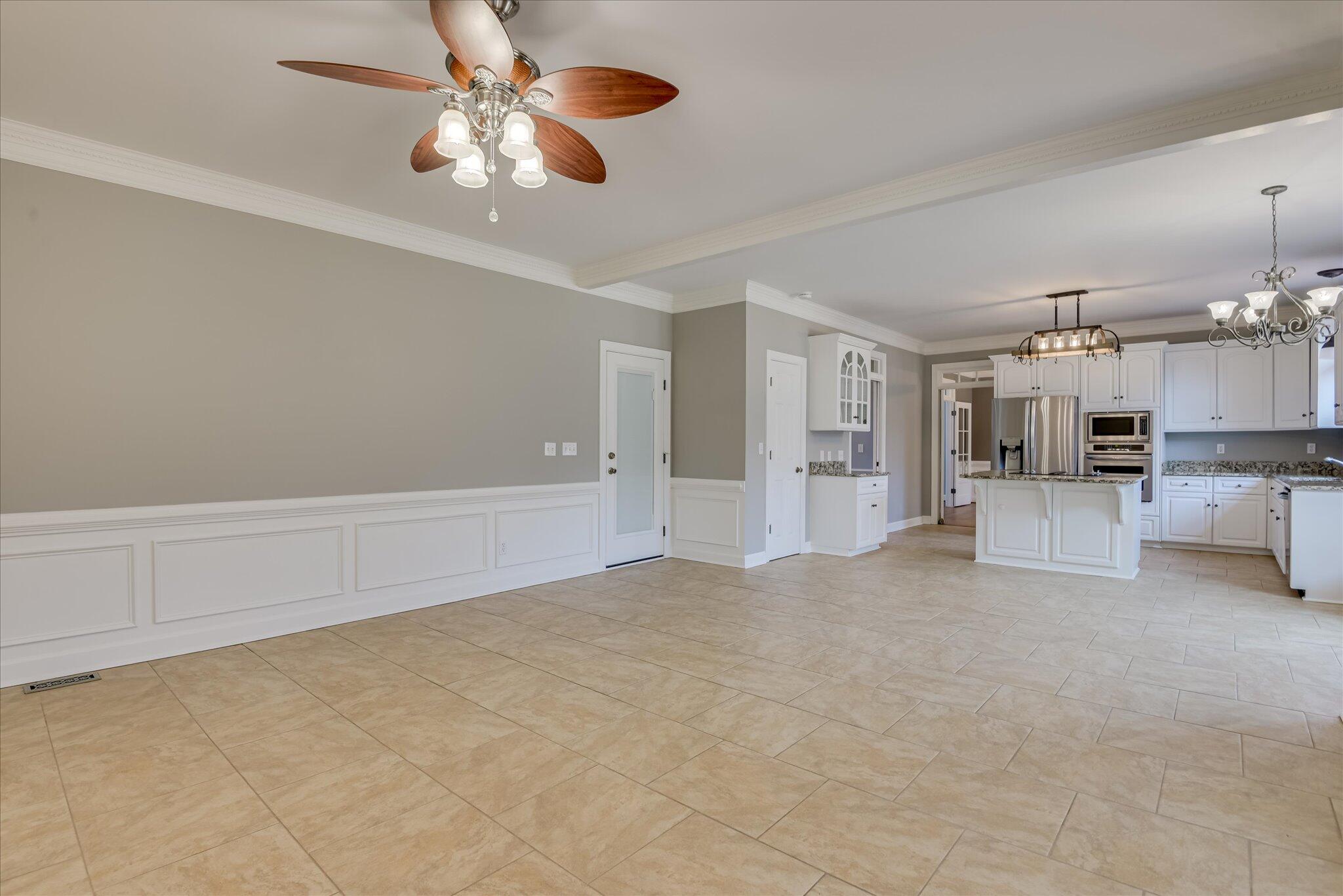 3462 Rhodes Hill Drive