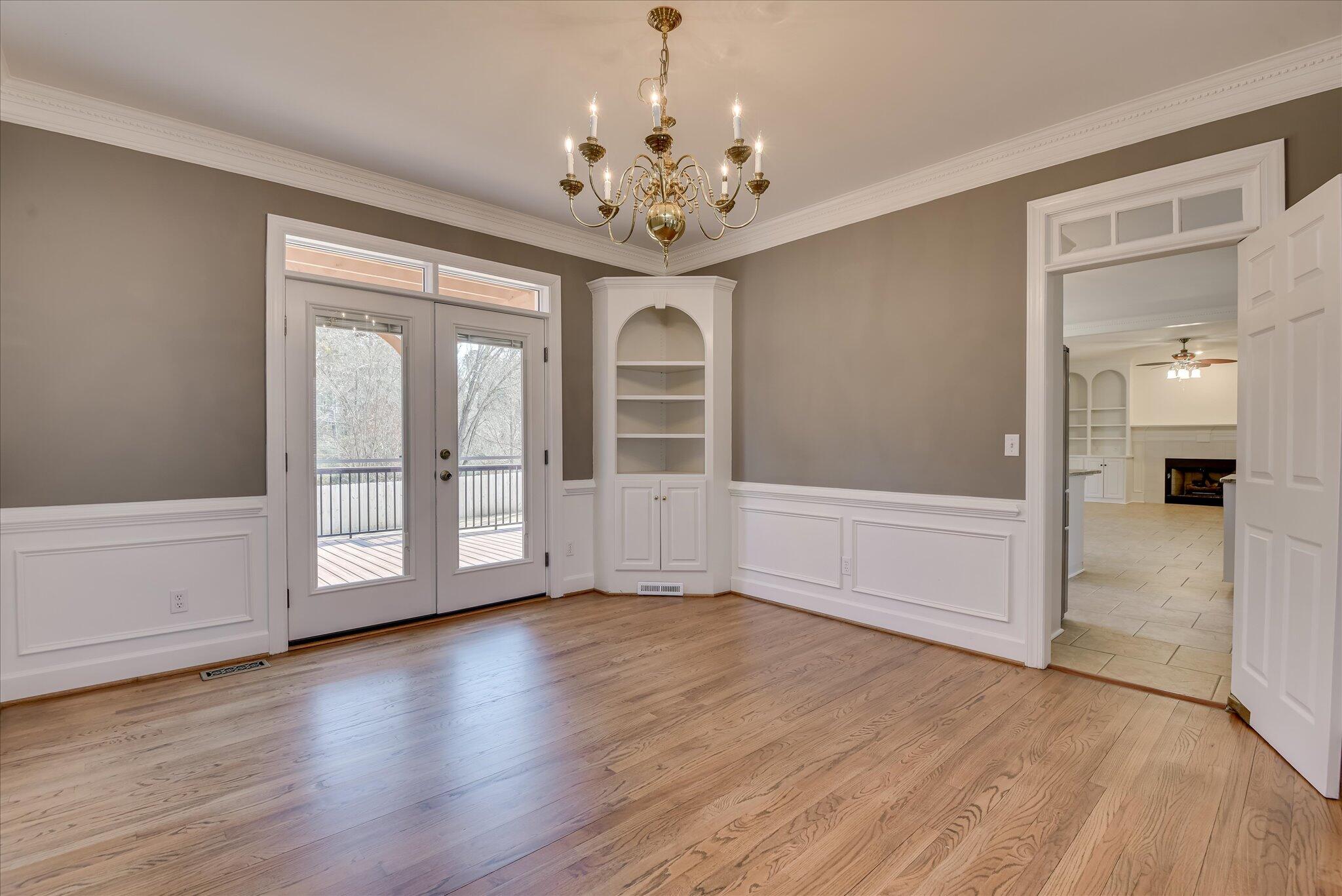 3462 Rhodes Hill Drive