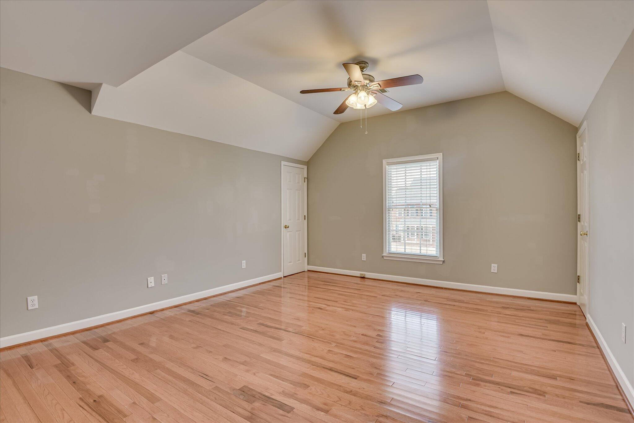 3462 Rhodes Hill Drive