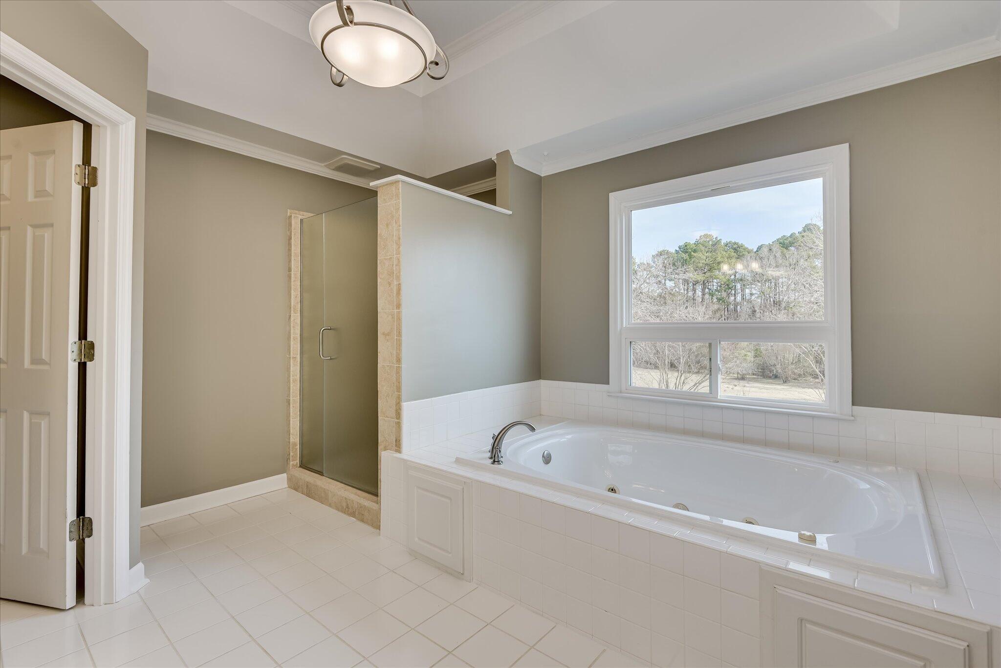 3462 Rhodes Hill Drive