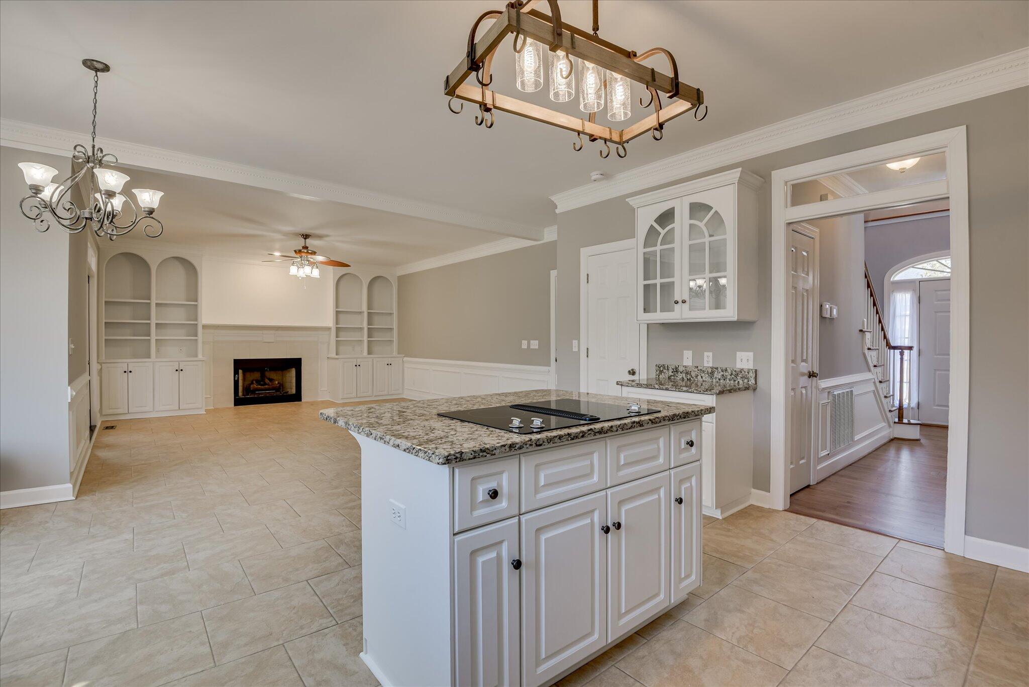 3462 Rhodes Hill Drive