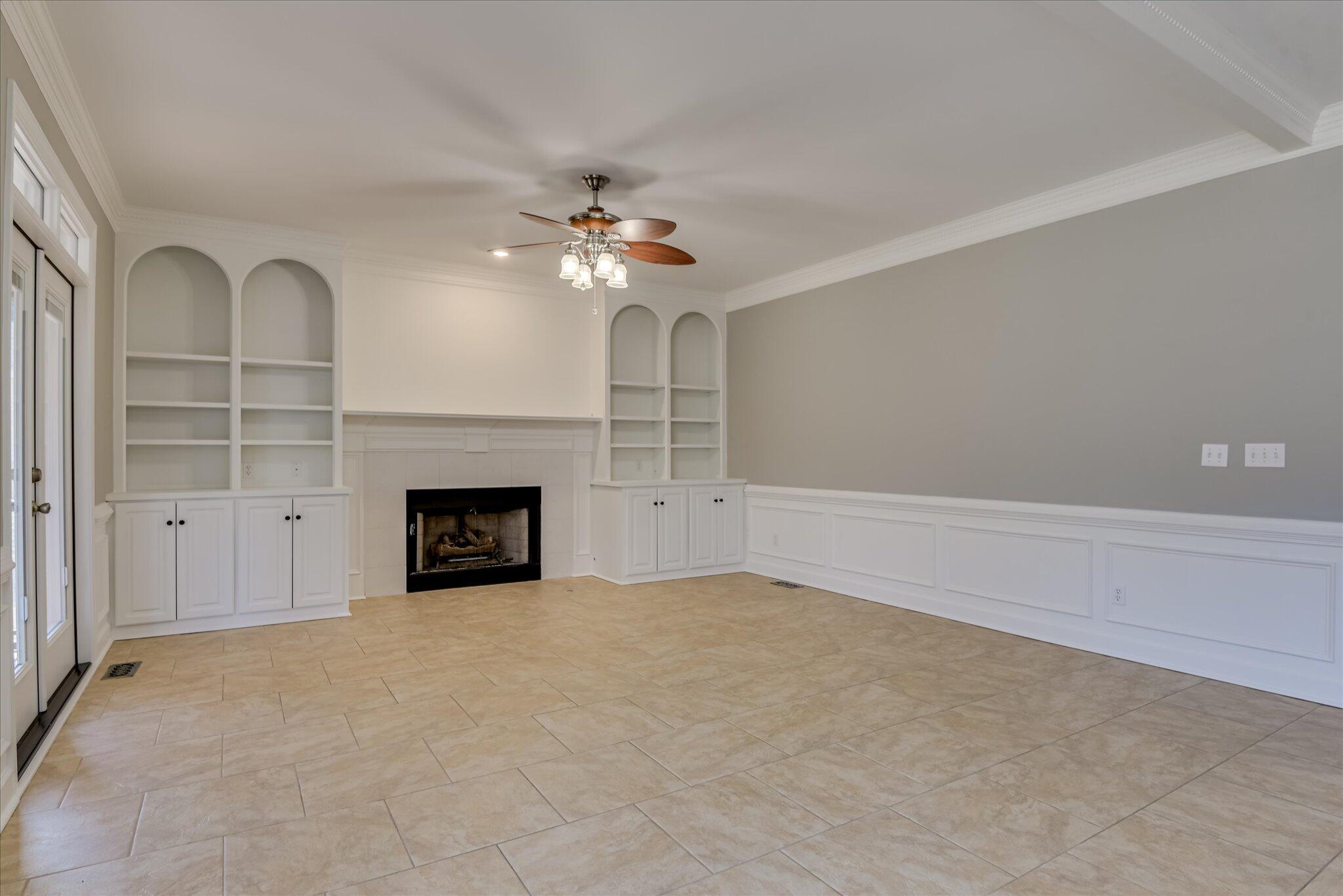 3462 Rhodes Hill Drive