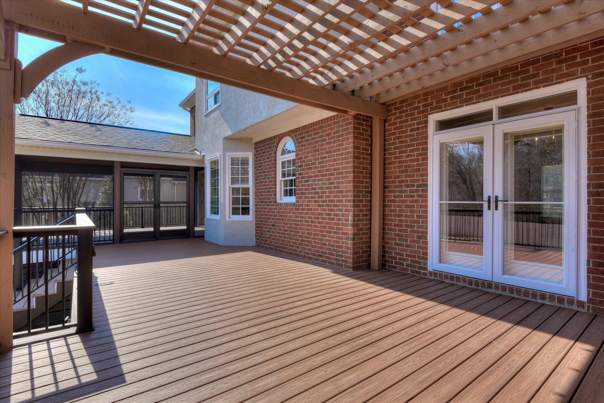 3462 Rhodes Hill Drive