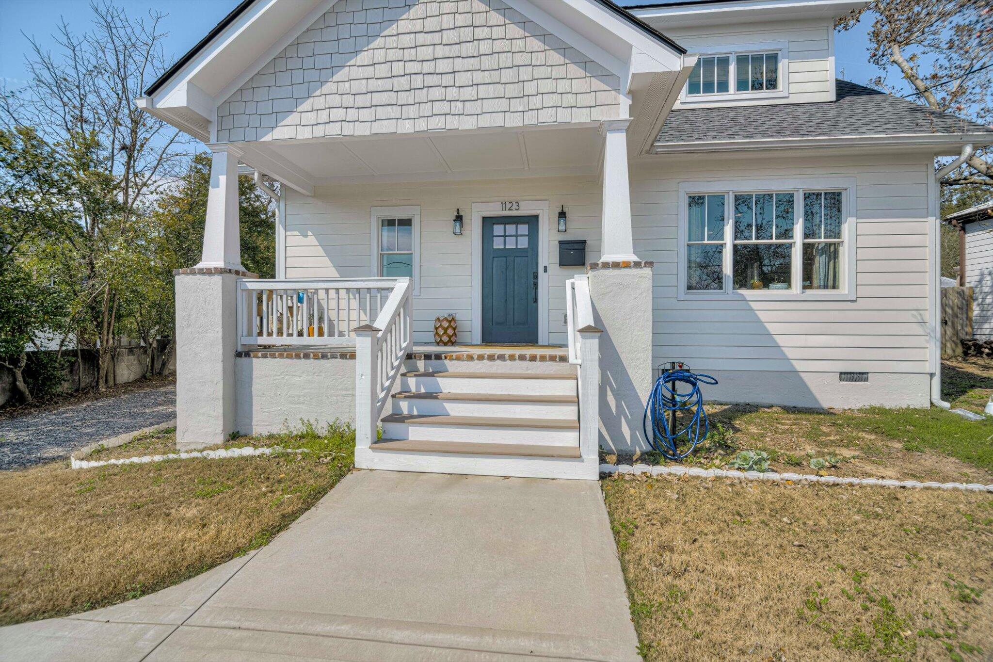 1123 Cobb Street