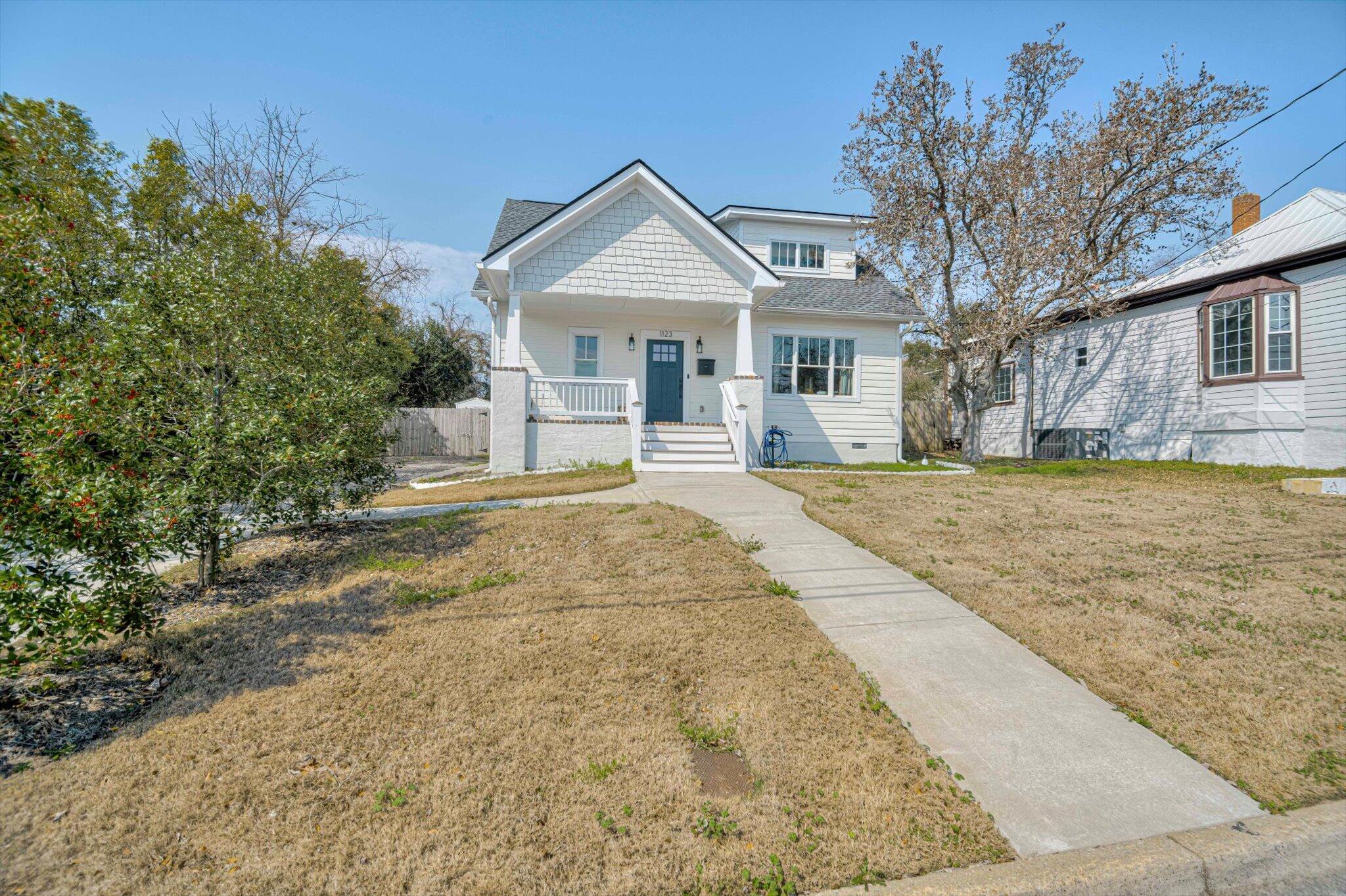 1123 Cobb Street