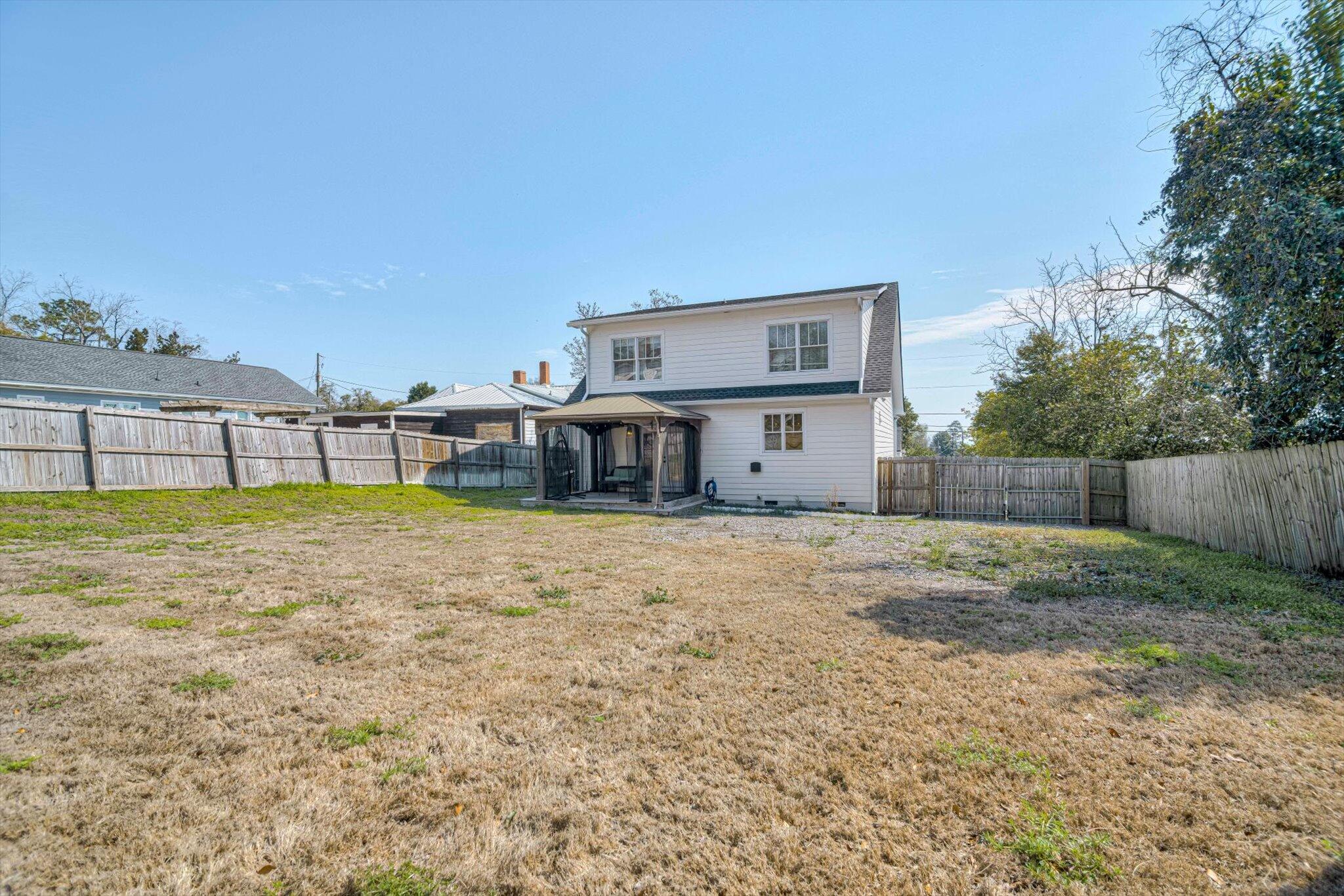 1123 Cobb Street