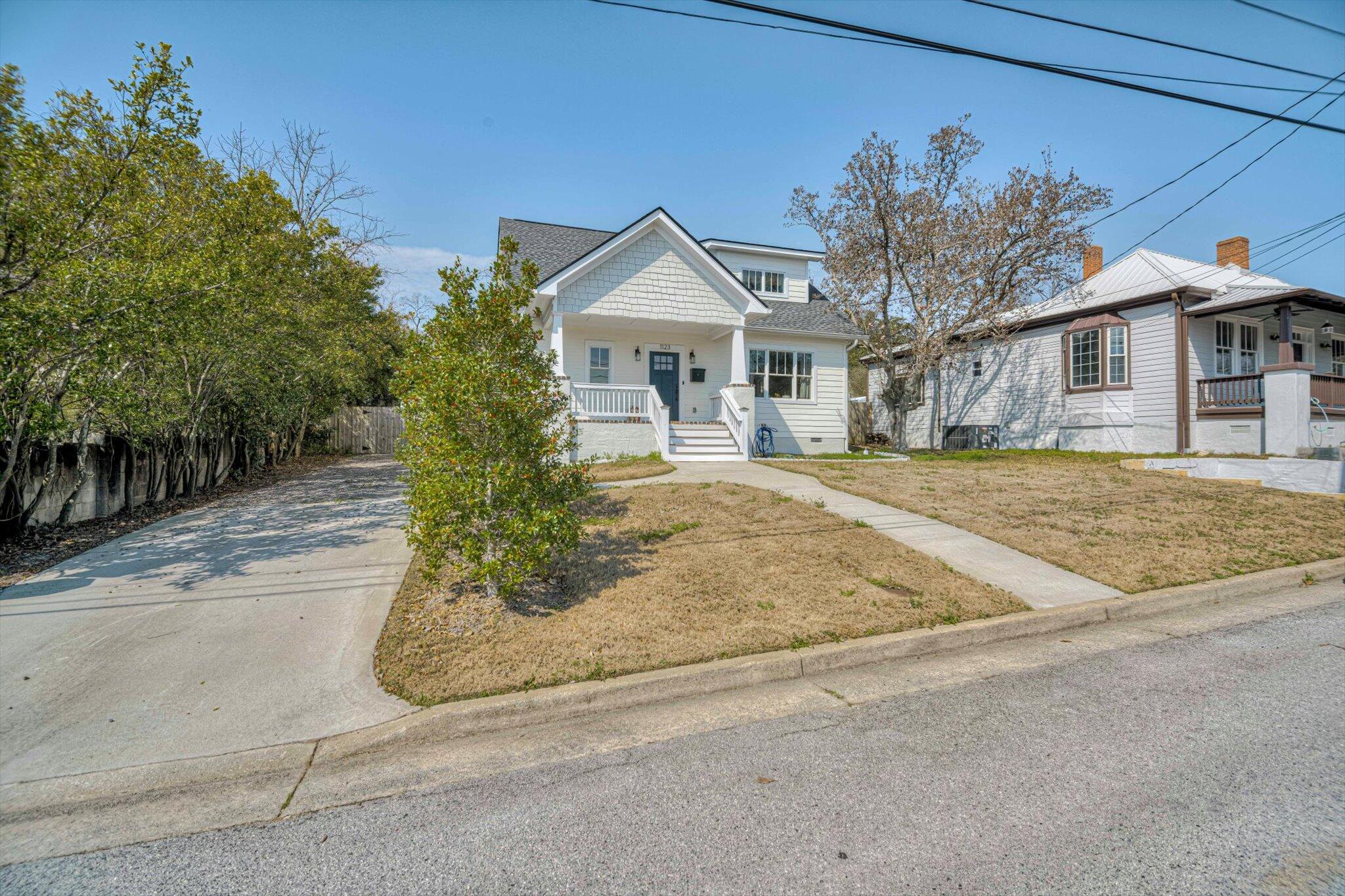 1123 Cobb Street