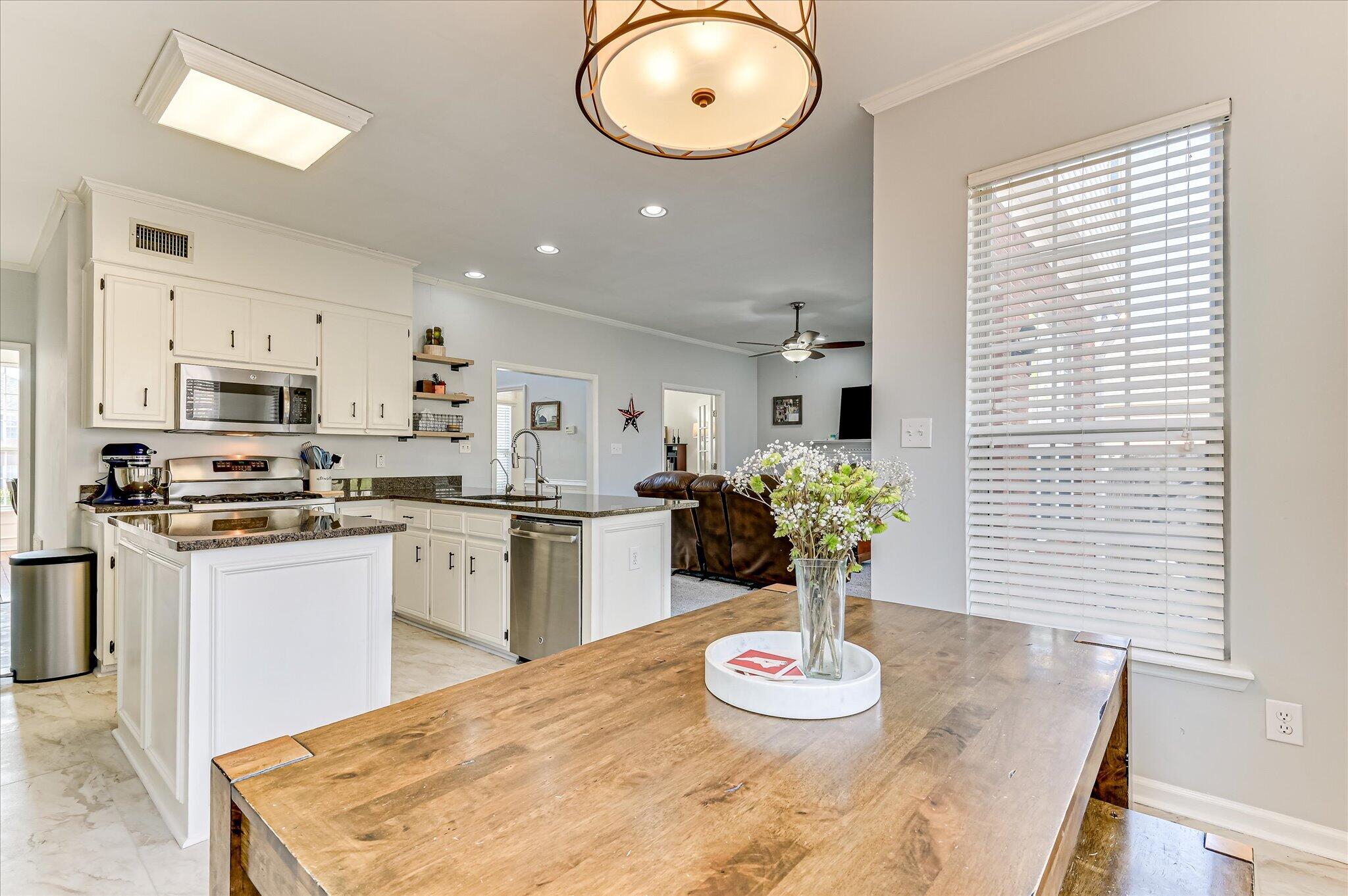 1134 Rivershyre Drive