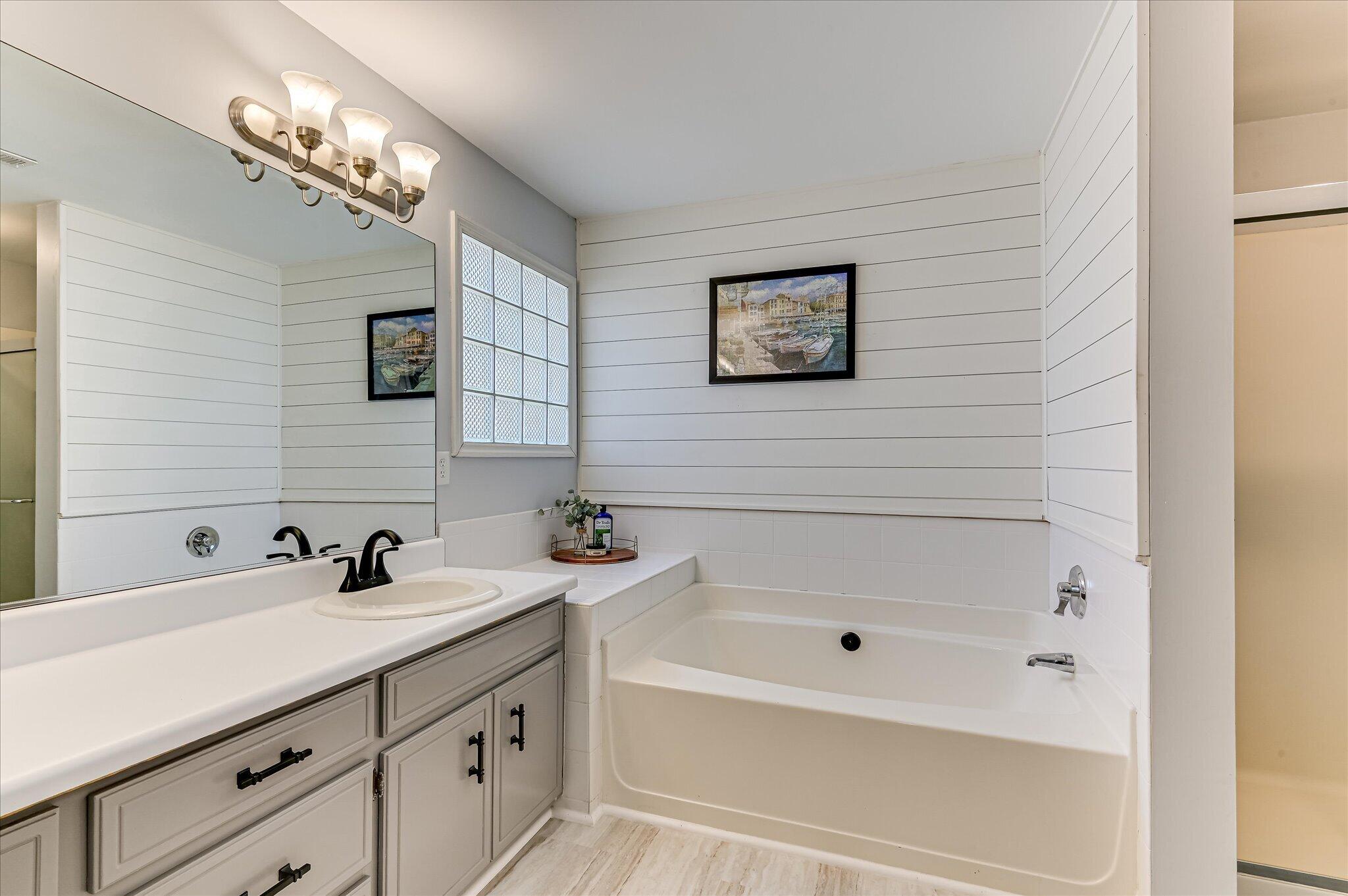 1134 Rivershyre Drive