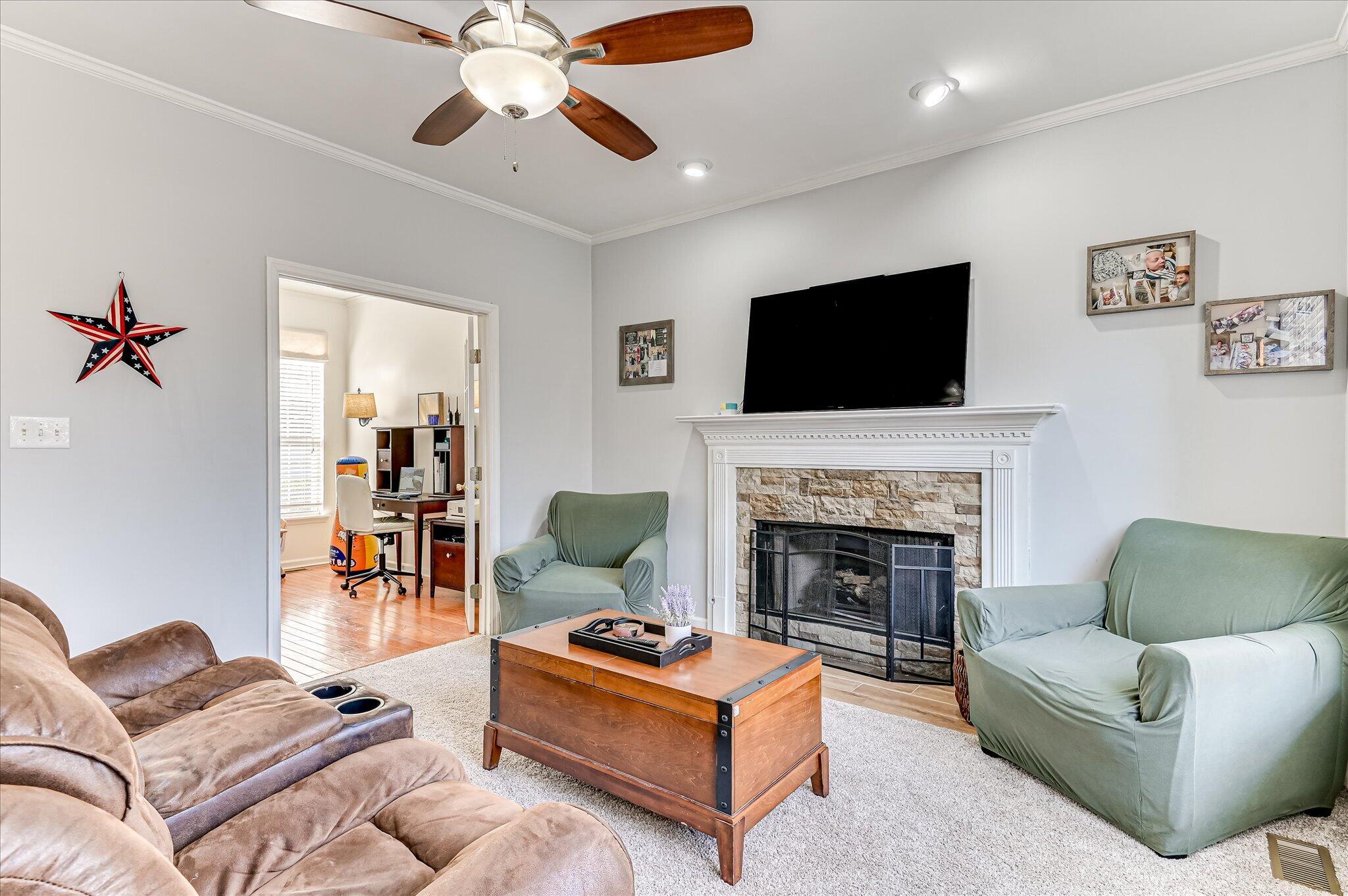 1134 Rivershyre Drive