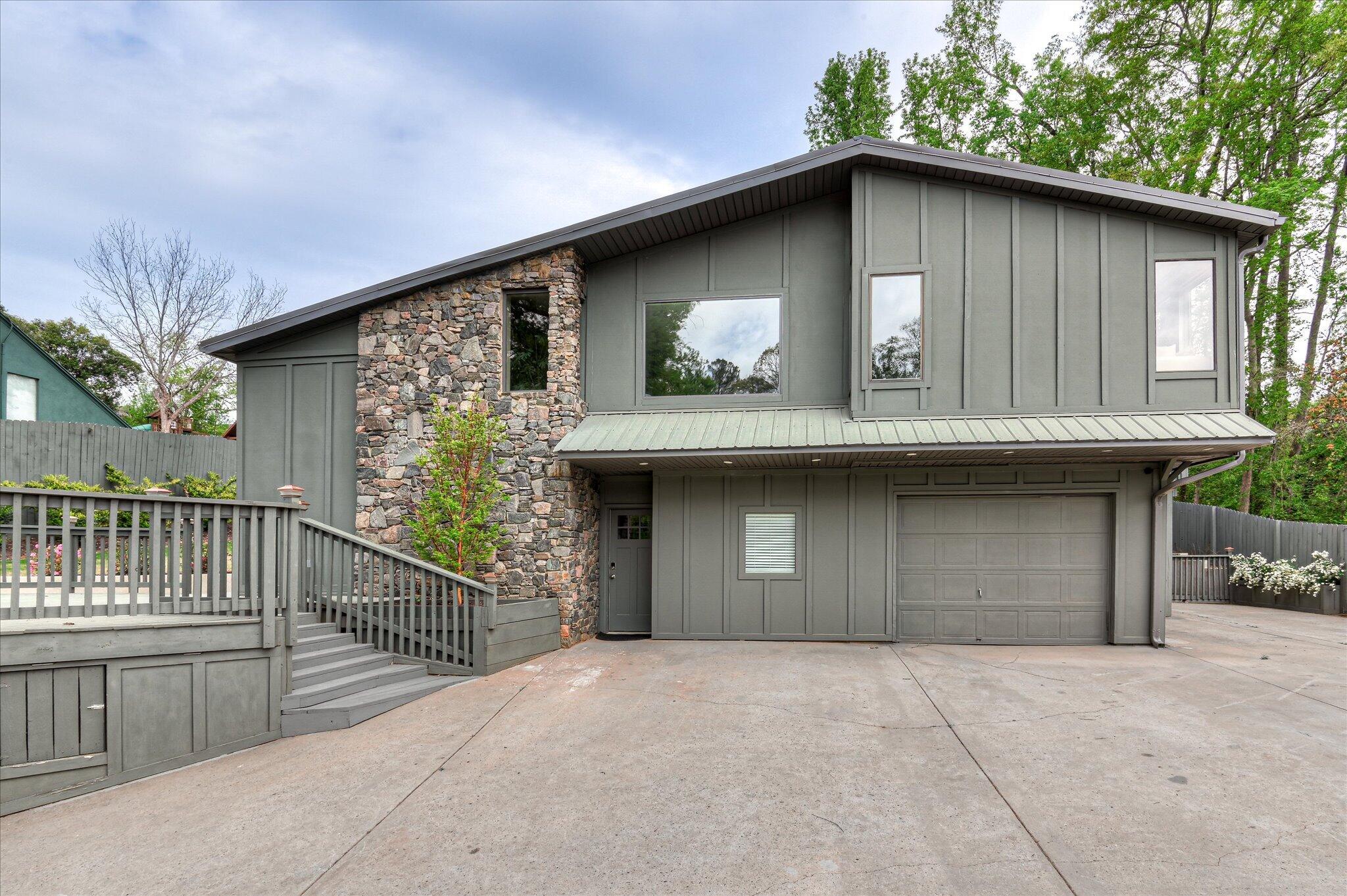 2417 Wilkshire Drive