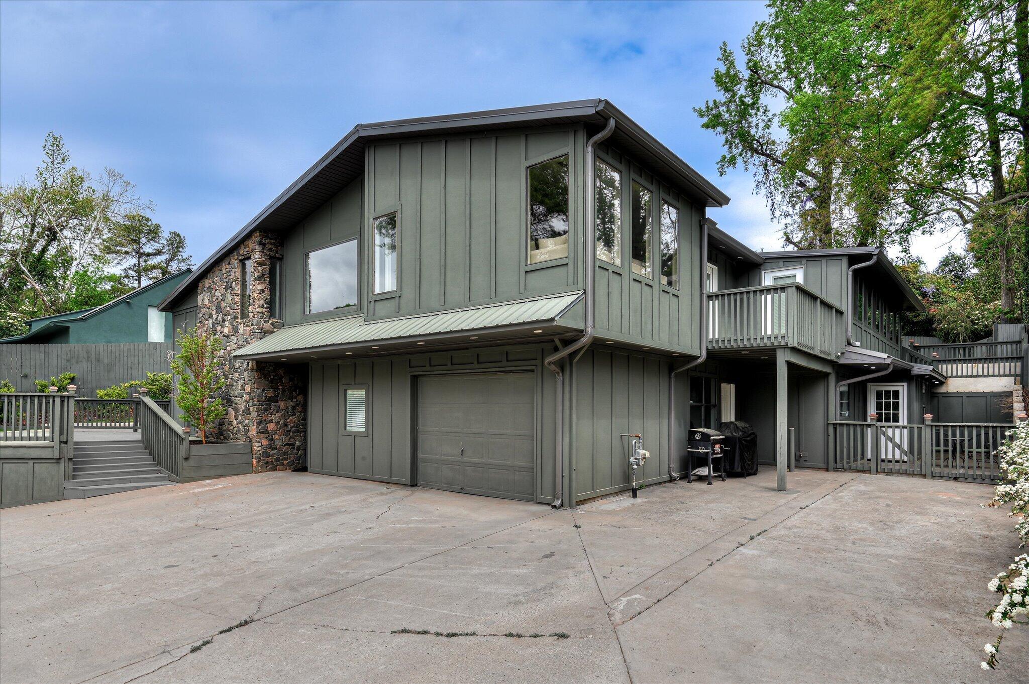 2417 Wilkshire Drive