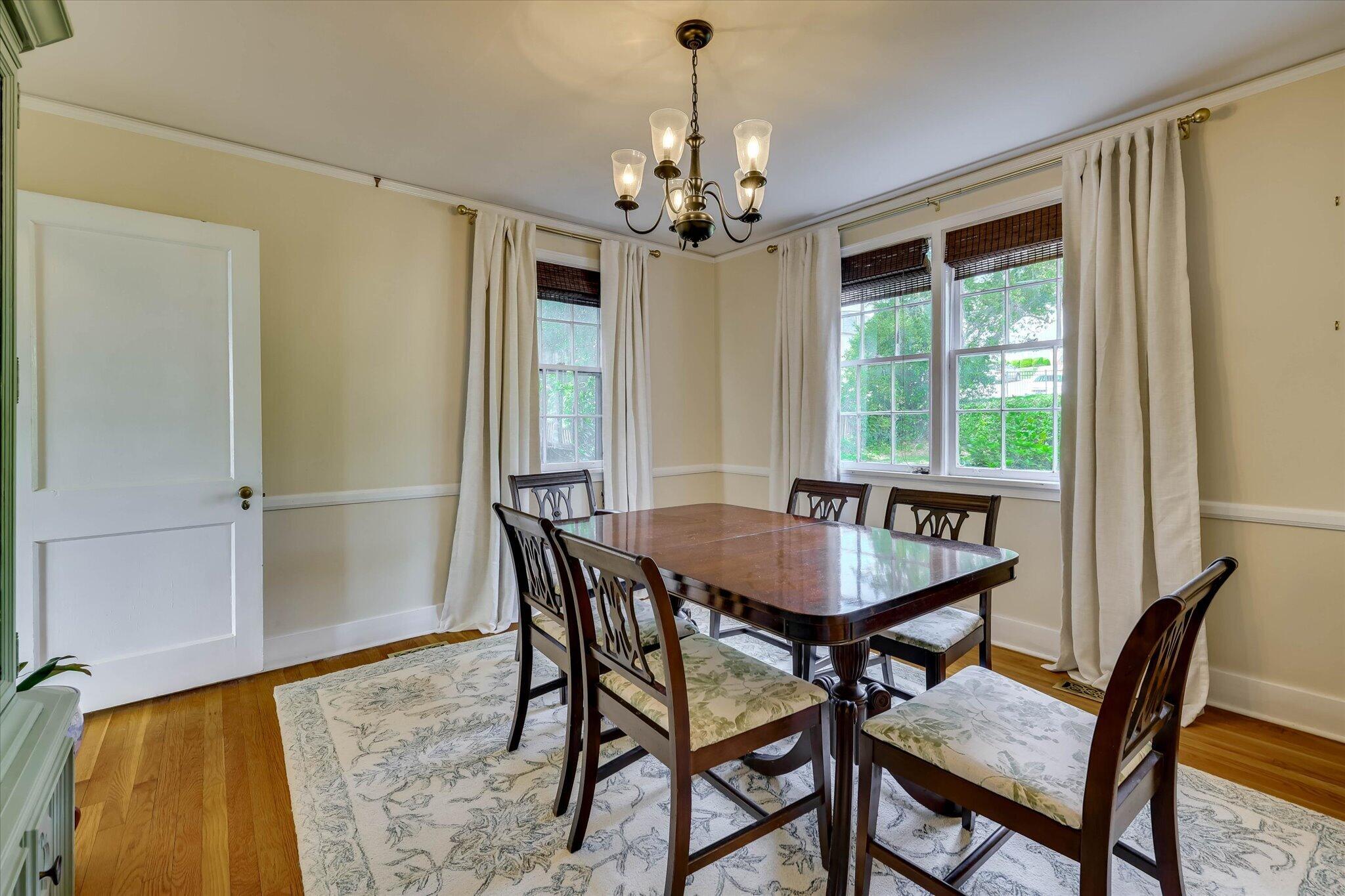 802 Hickman Road