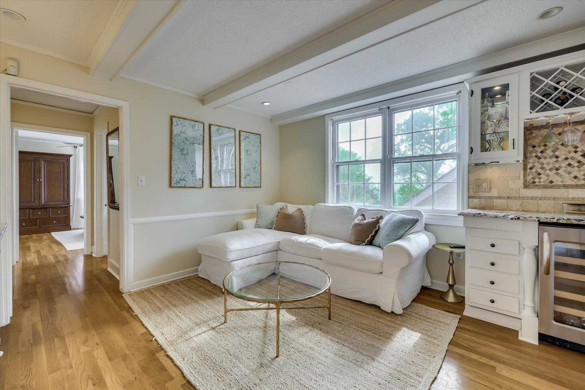 802 Hickman Road
