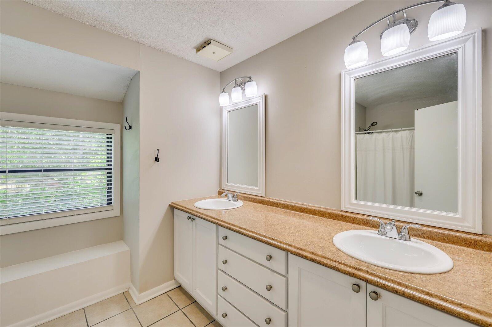 1218 River Ridge Drive