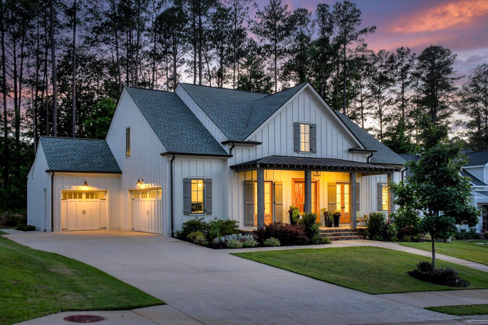 740 Campana Drive