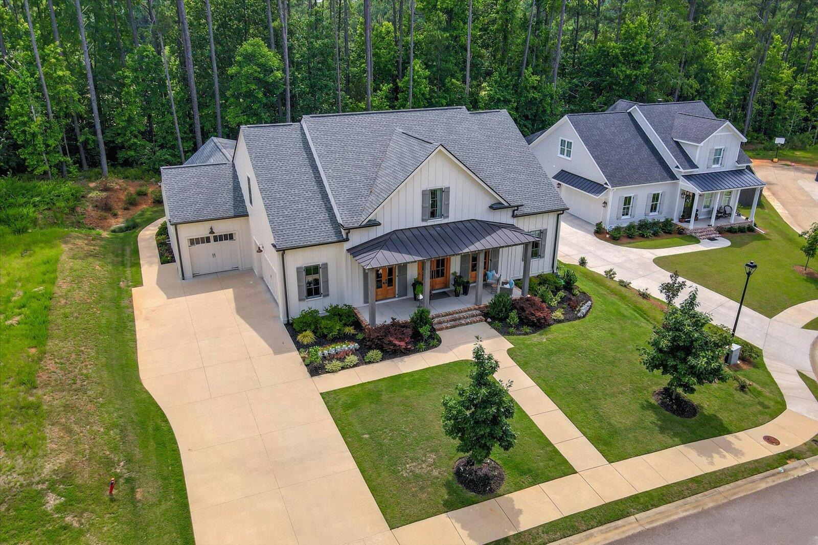 740 Campana Drive
